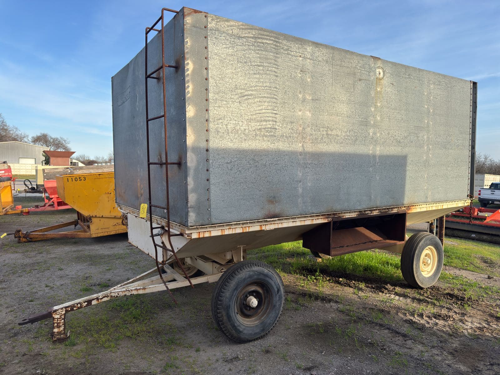 balanced-drying-continental-moss-gordin-walnut-drying-trailer-06a9bd