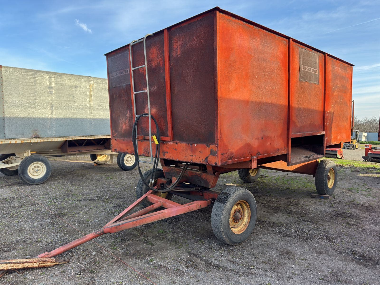 peerless-all-crop-dryer-trailer-3ba138