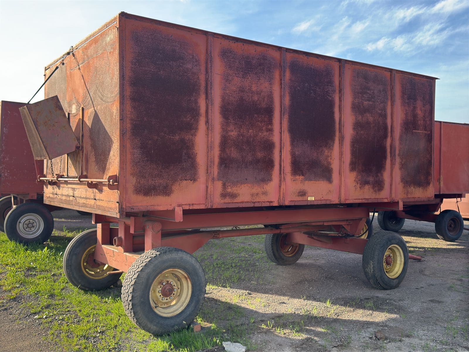 peerless-all-crop-walnut-drying-trailer-ee058d
