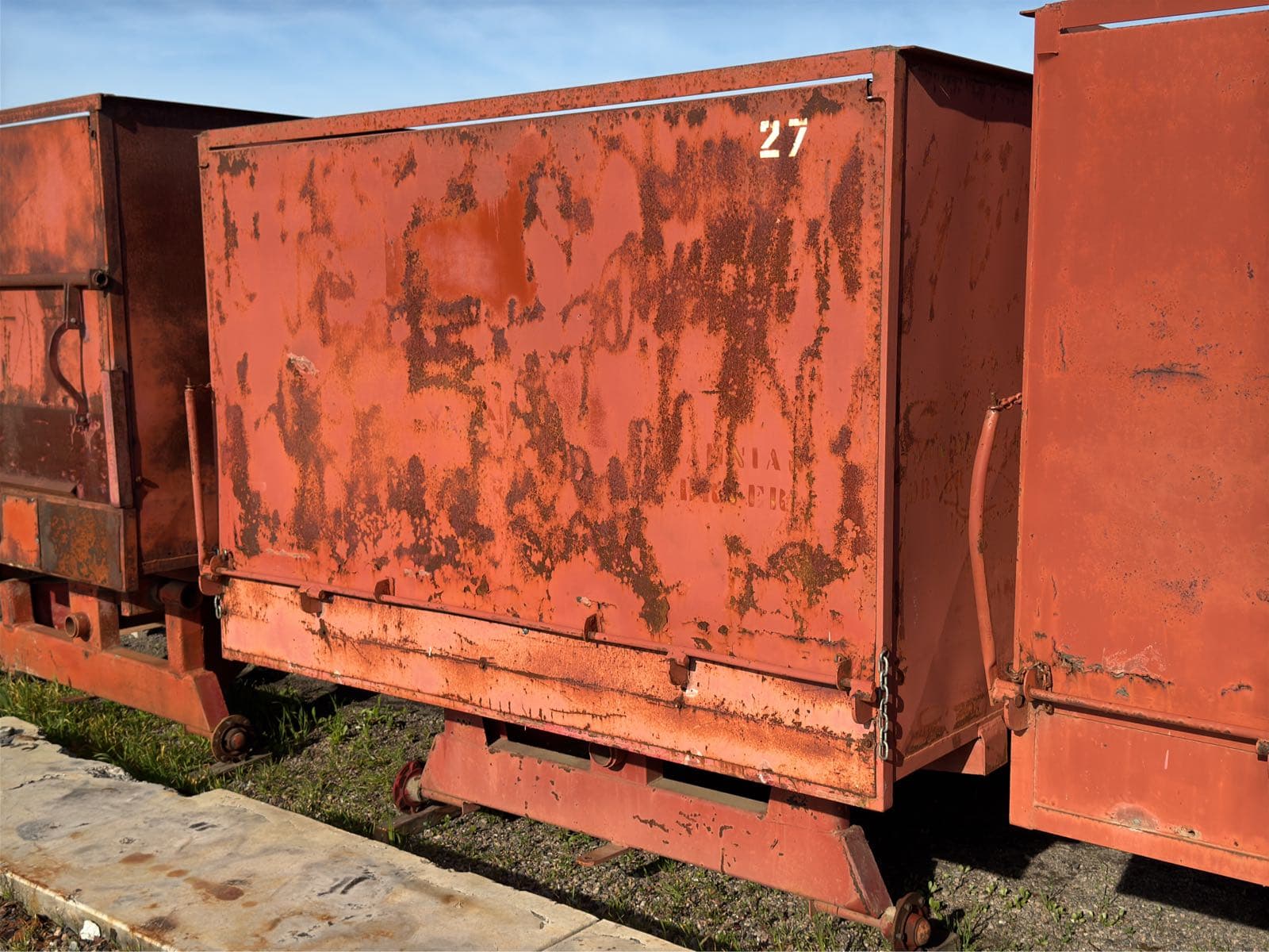 peerless-all-crop-dryer-walnut-drying-trailer-no-tires-mlhhzkh4