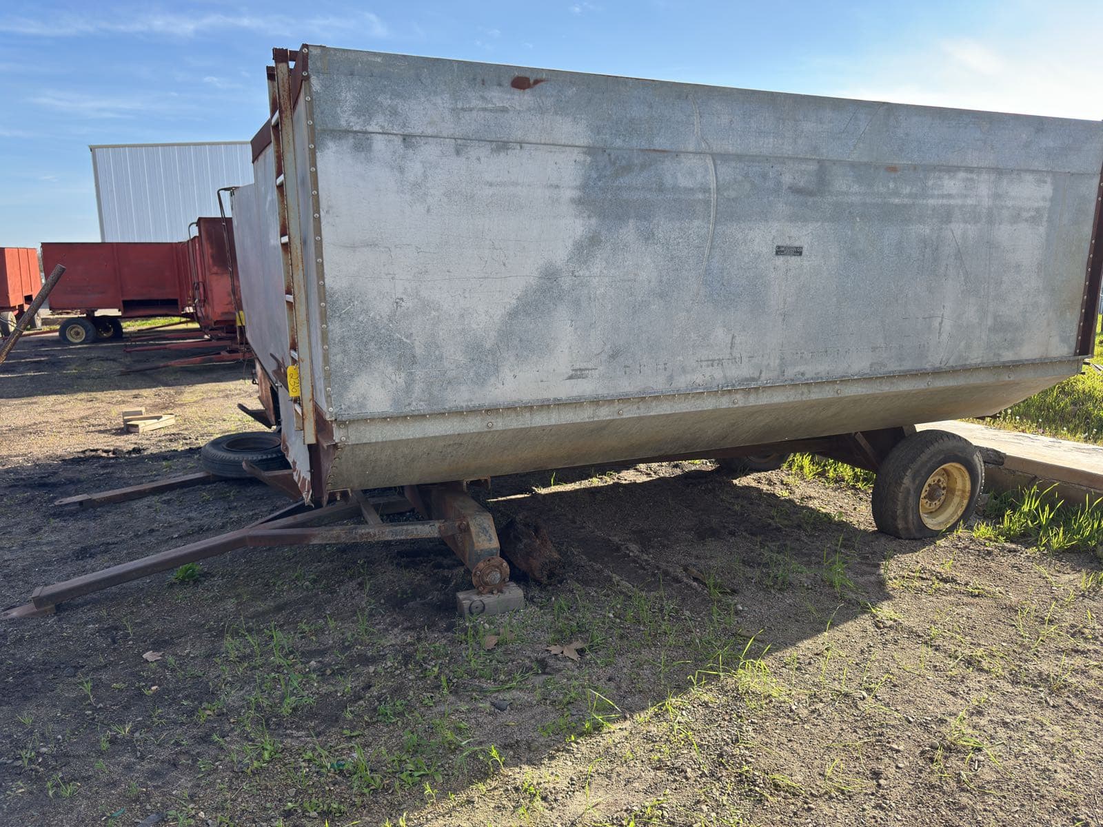 walnut-drying-trailer-f75172