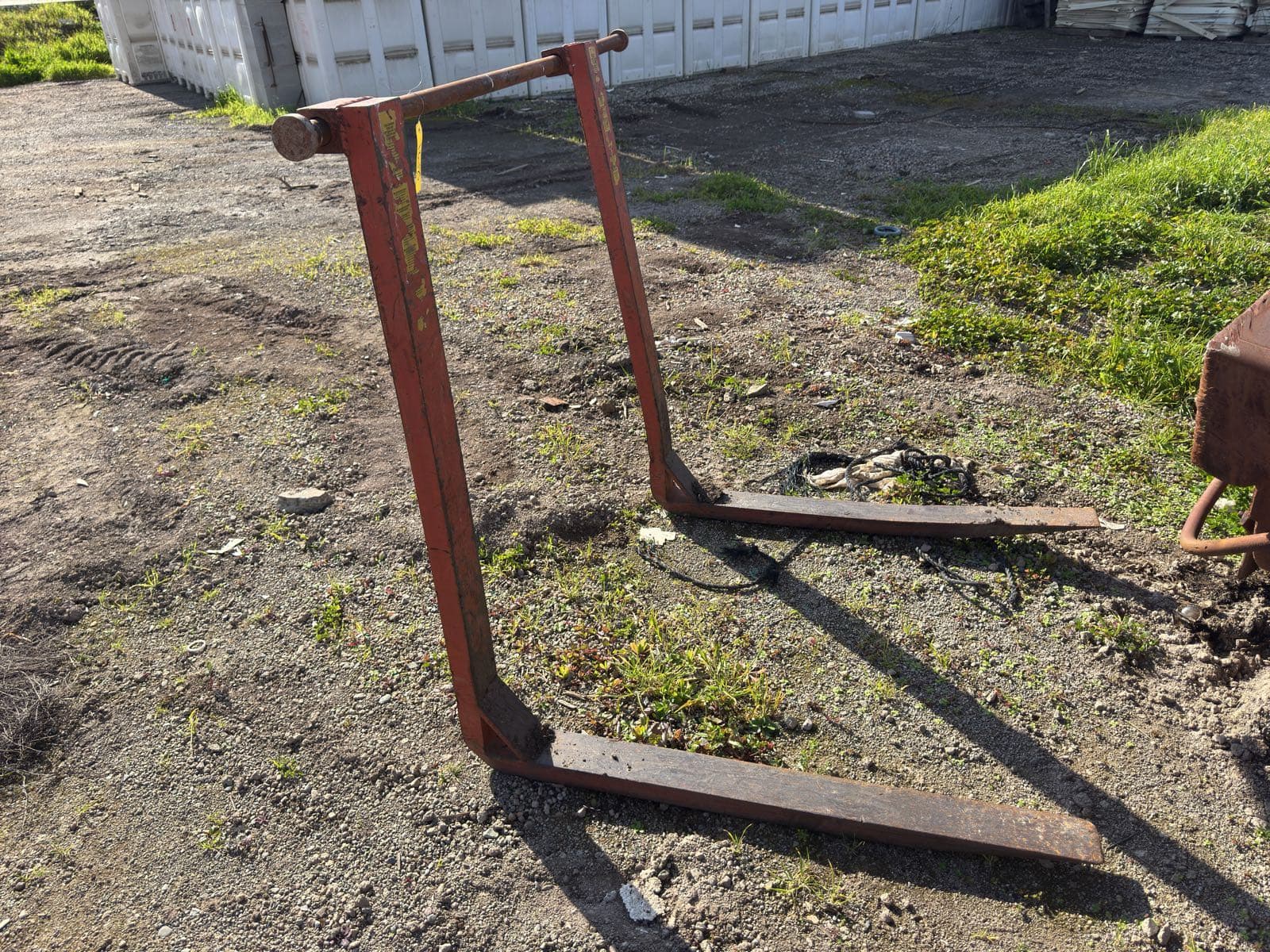 loaderbackhoe-fork-attachment-44-forks-mld8mbo8