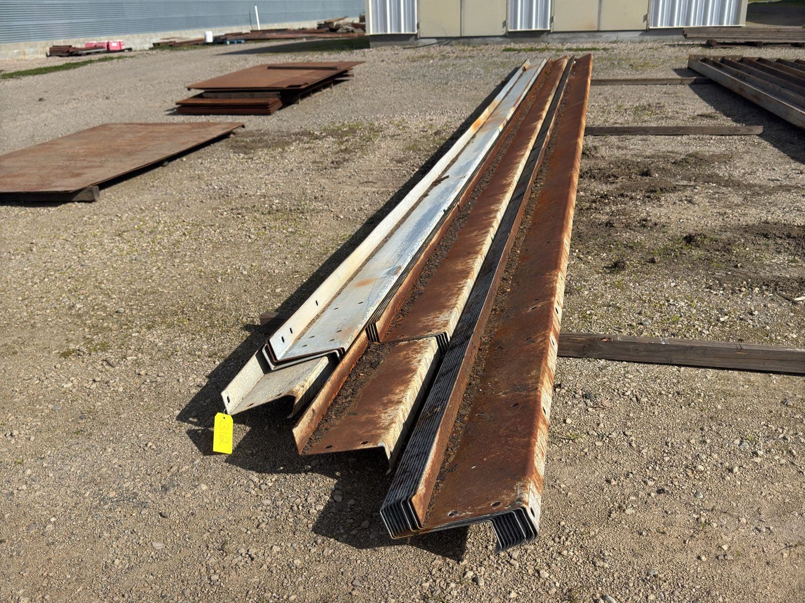 approximately-20-25-30-steel-cross-supports-mle9o647