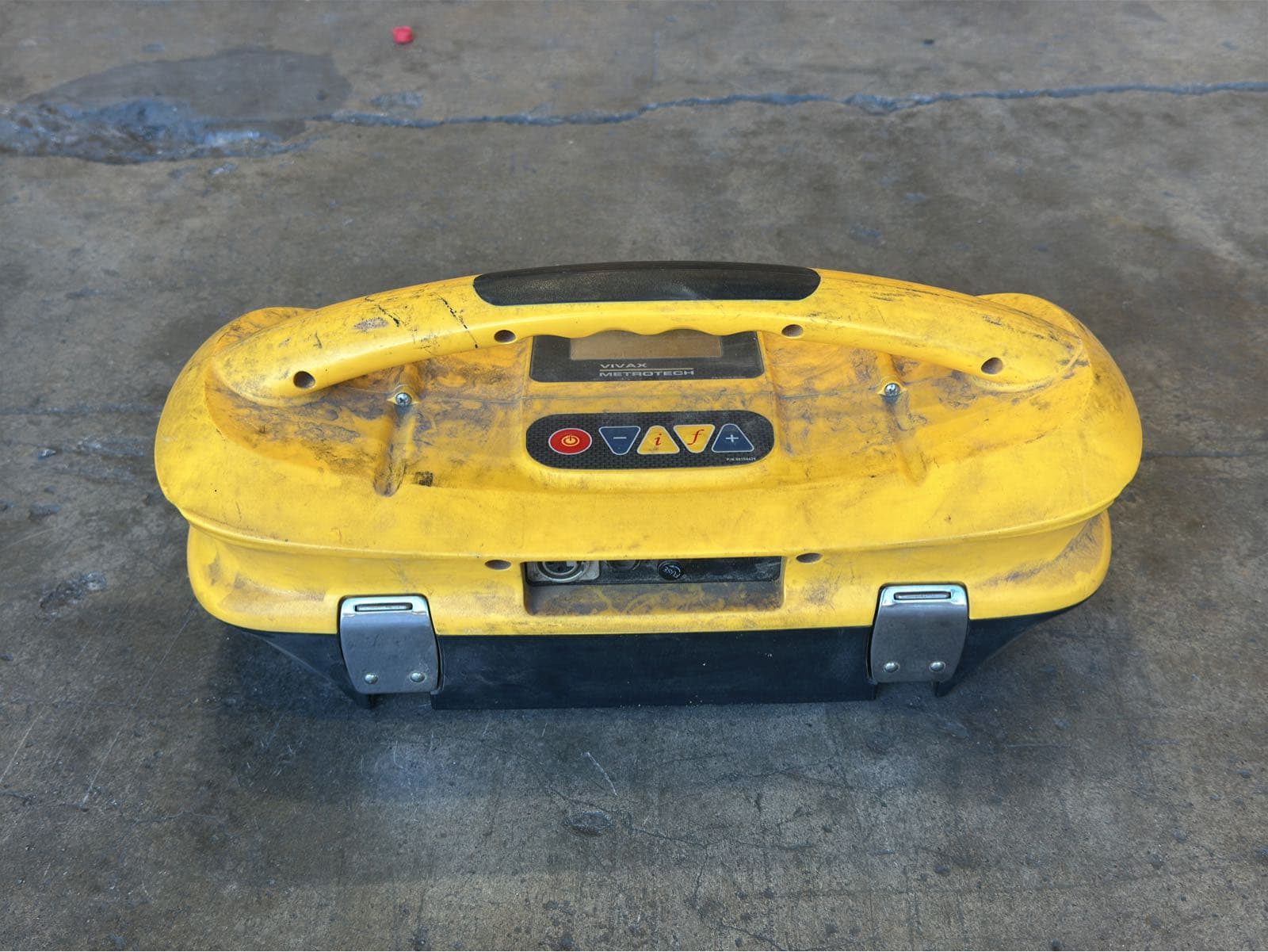 vivax-metrotech-vx200-utility-locator-transmitter-b62c2d-40