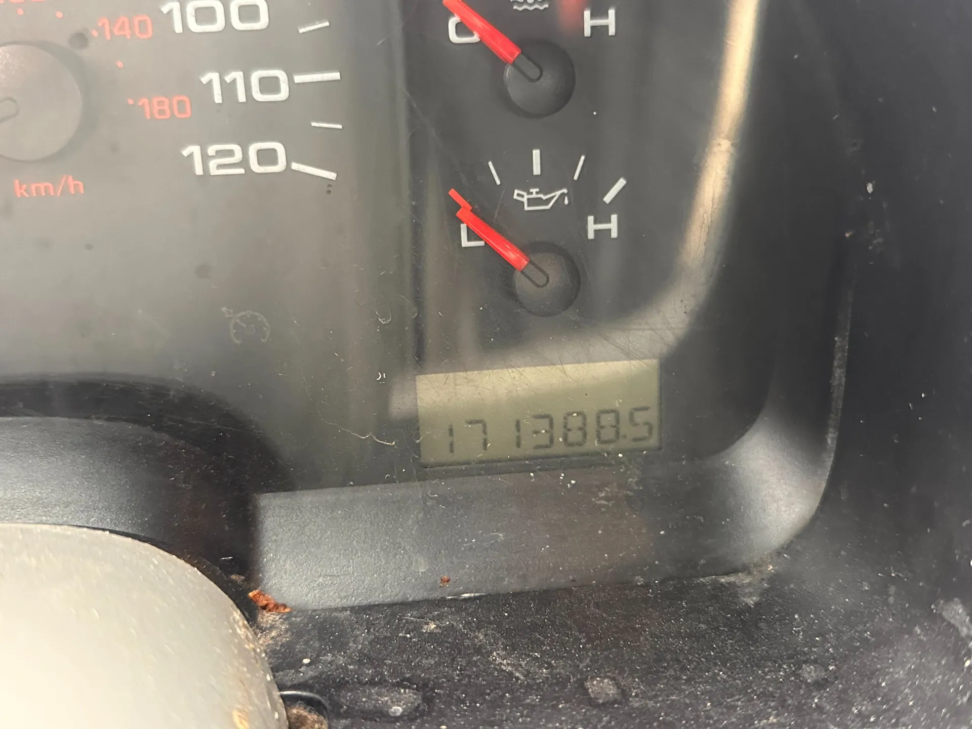 2004-ford-f-150-xlt-54-triton-with-material-rack-19b3d4