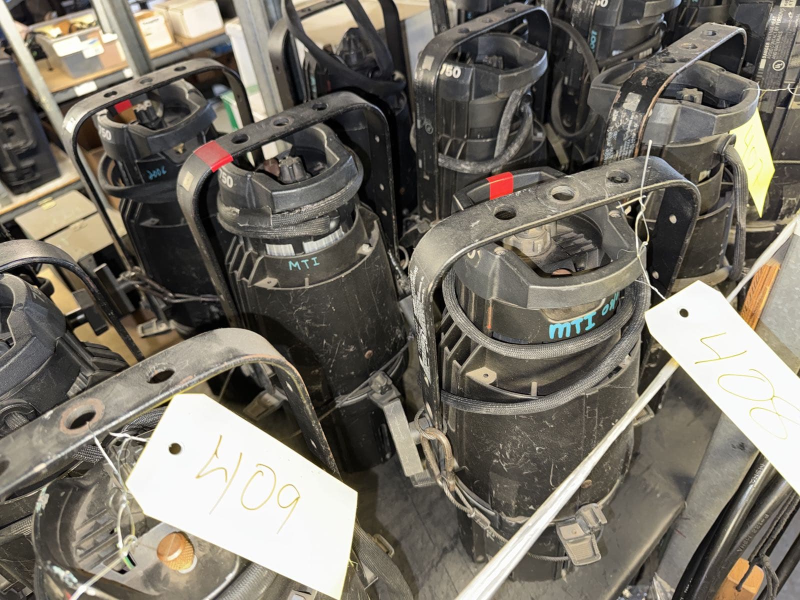 3-source-four-750-par-lights-dfa01a