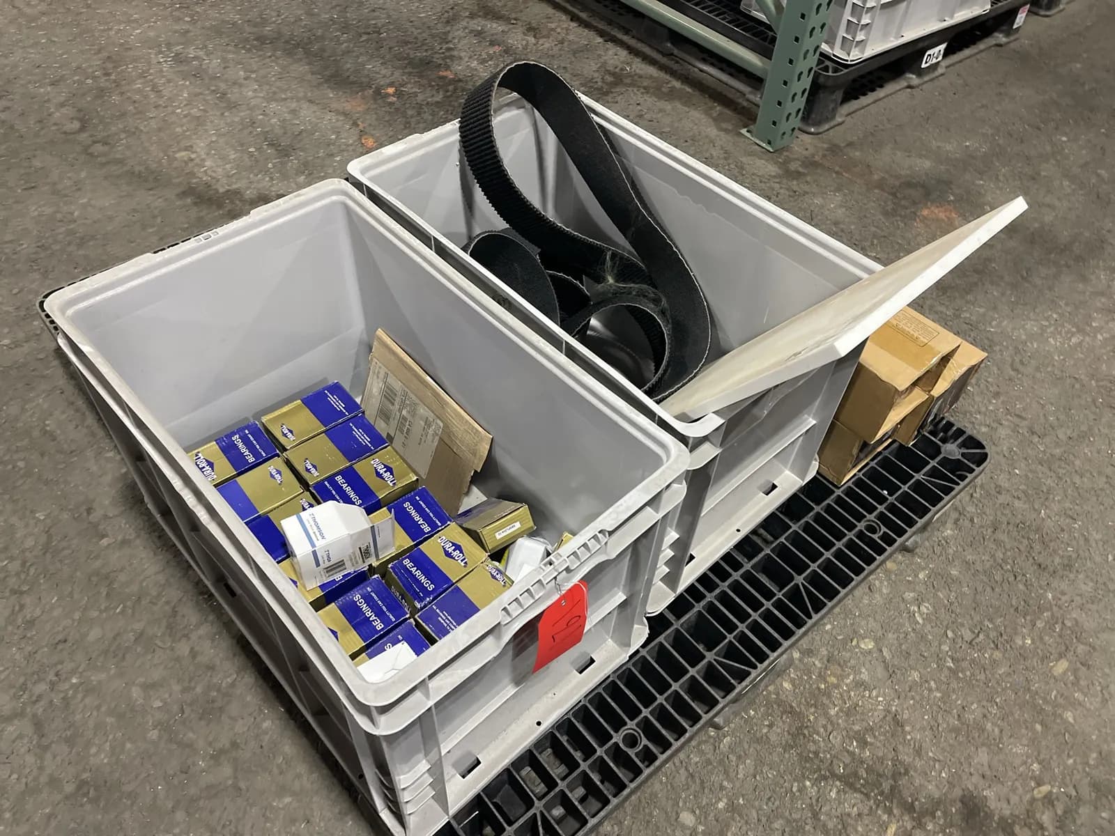 pallet-of-assorted-contents-drive-belt-dura-roll-bearings-bins-not-included-mmo3p55b