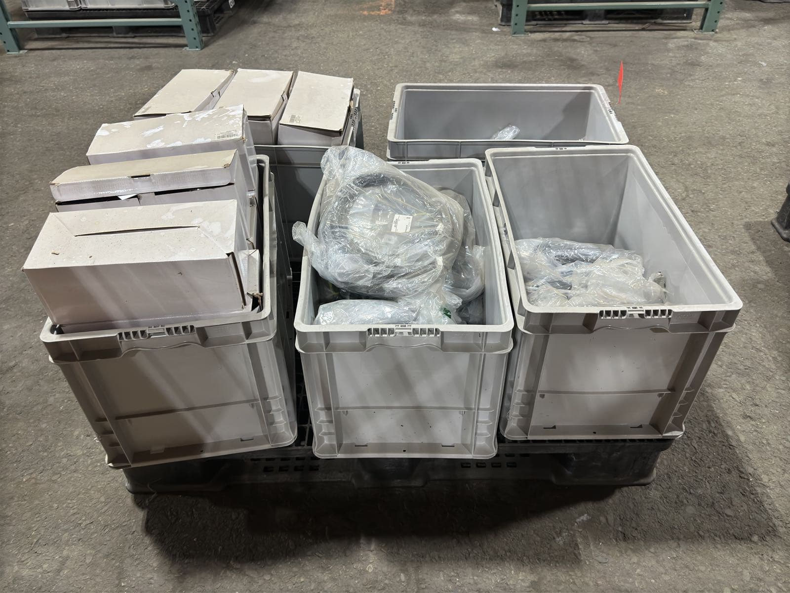 contents-of-pallet-assorted-electrical-cables-and-utv-adjustable-side-mirrors-bins-not-included-fa3577