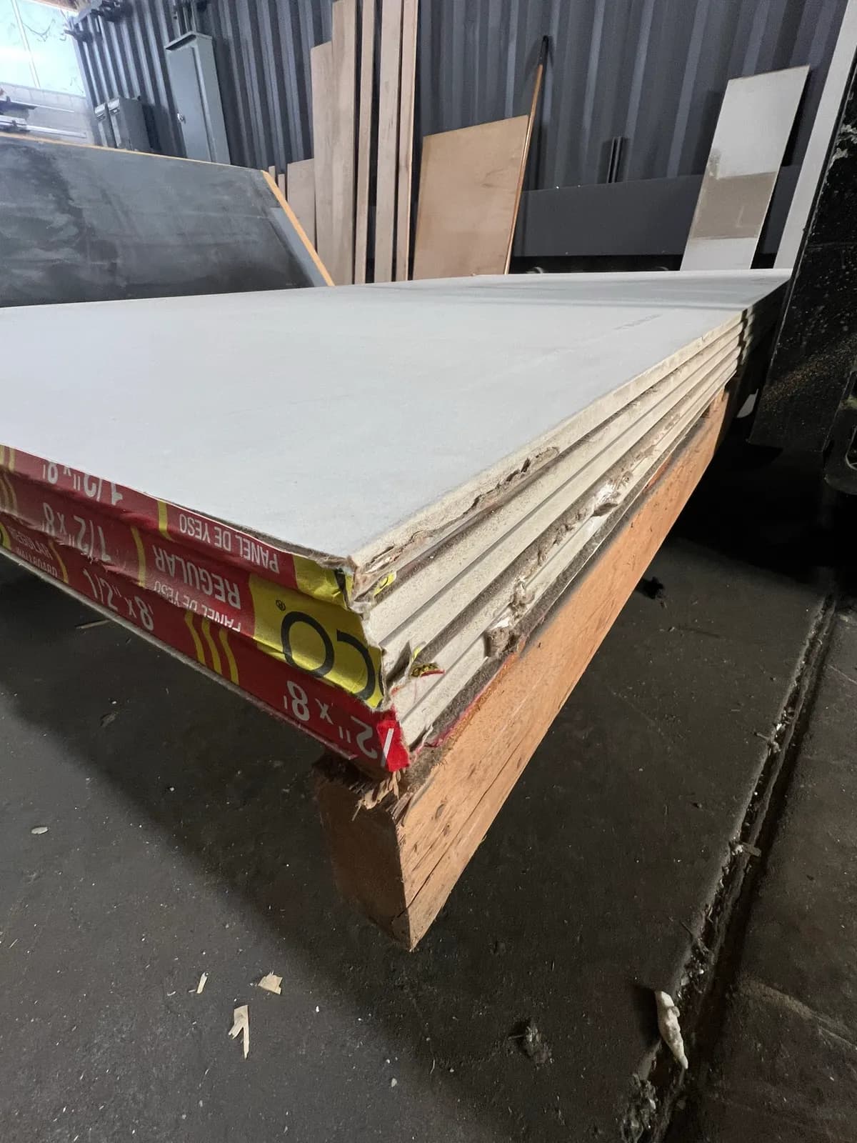 1-2-4-x8-drywall-lot-4-full-sheets-assorted-drops-26f549