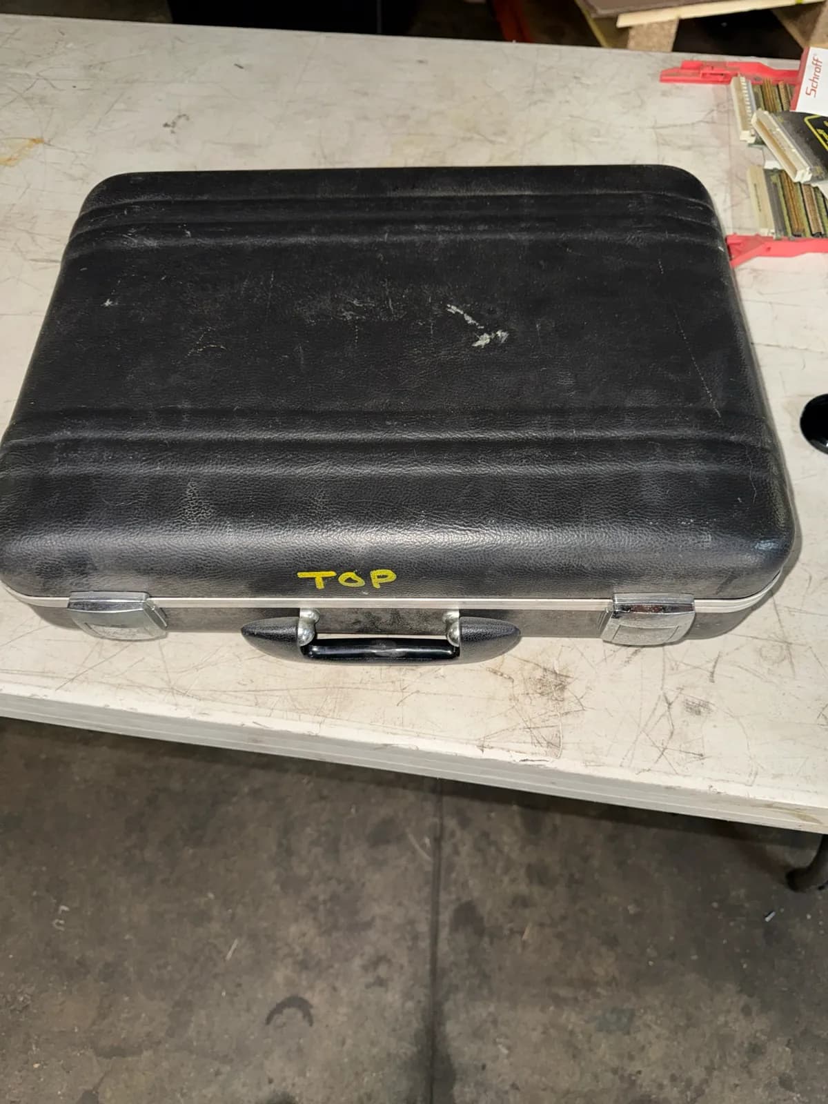 suitcase-with-alignment-tool-set-mitutoyo-indicator-7d1f33