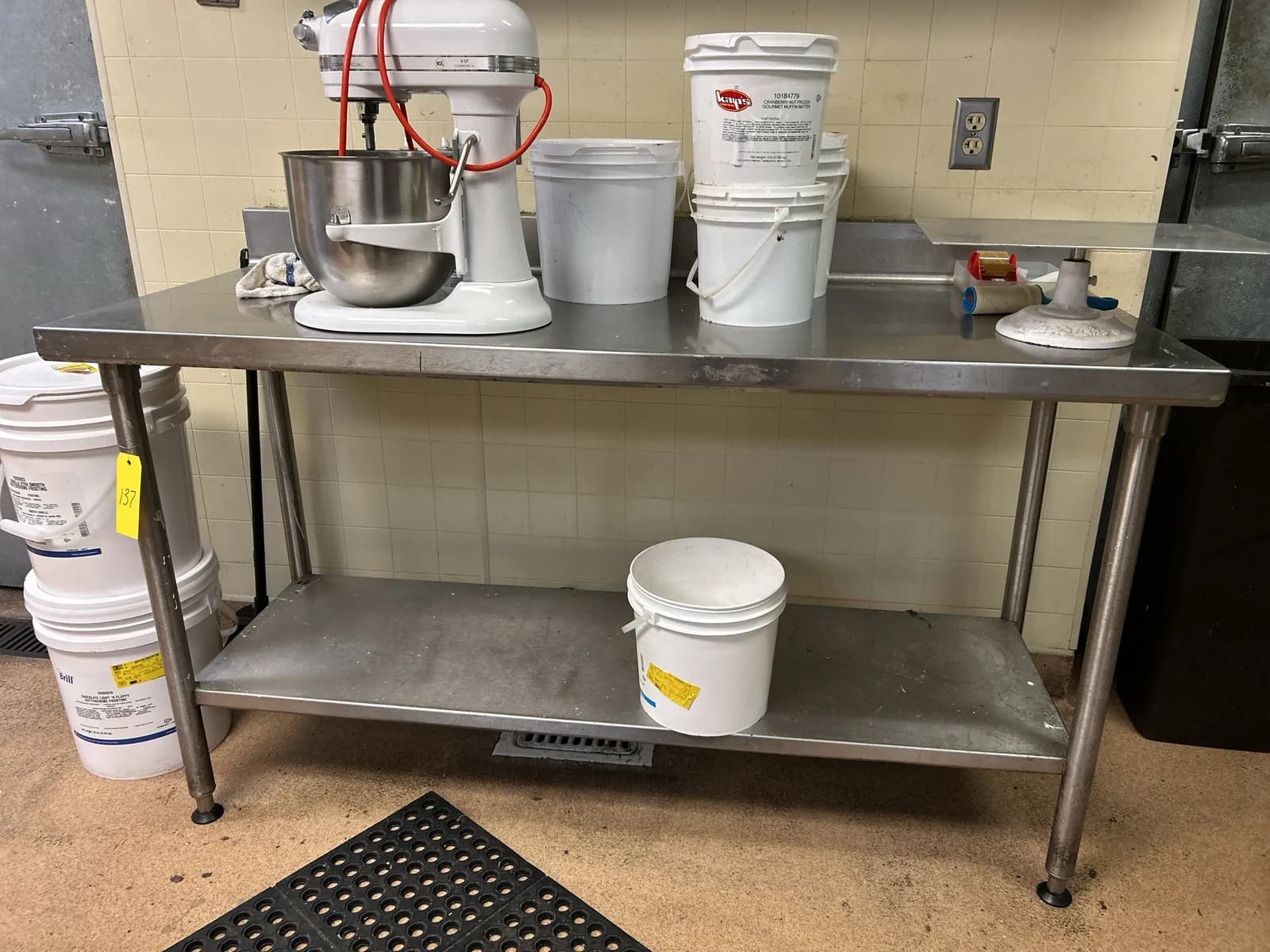 2-shelve-prep-table-615743