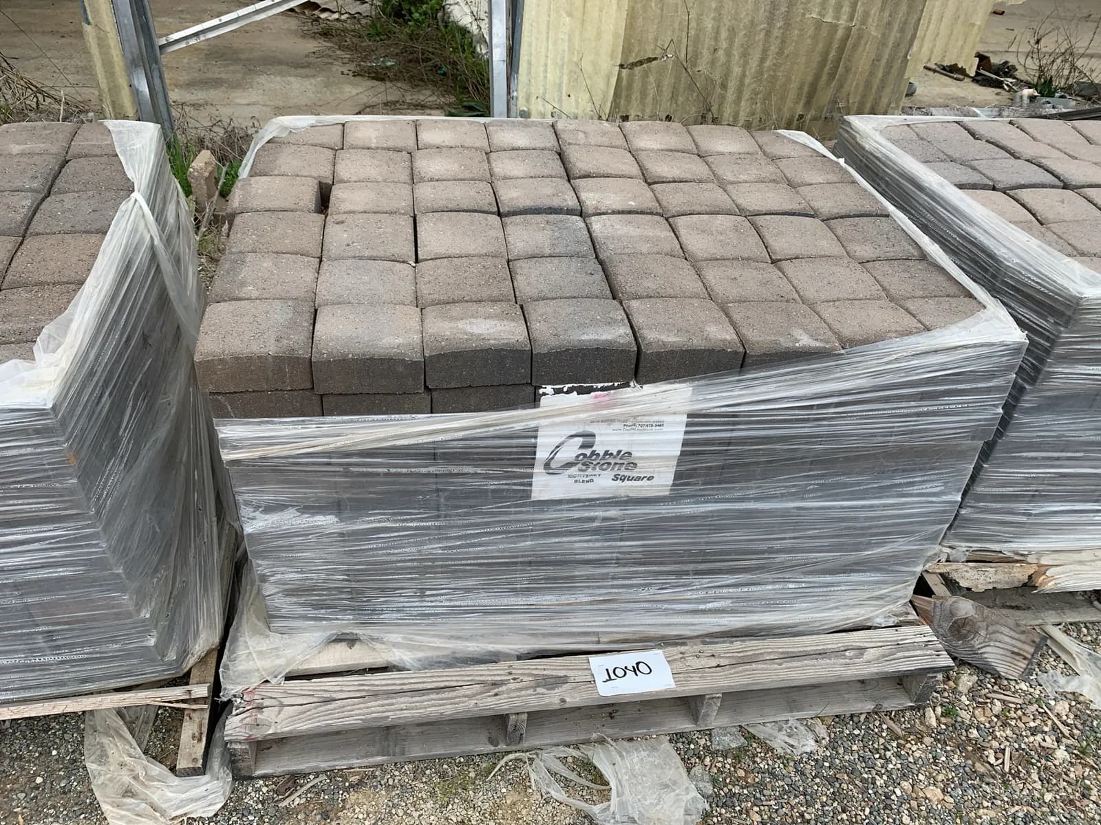 1-pallet-of-cobble-stone-monterey-blend-square-pavers-1bc4b4