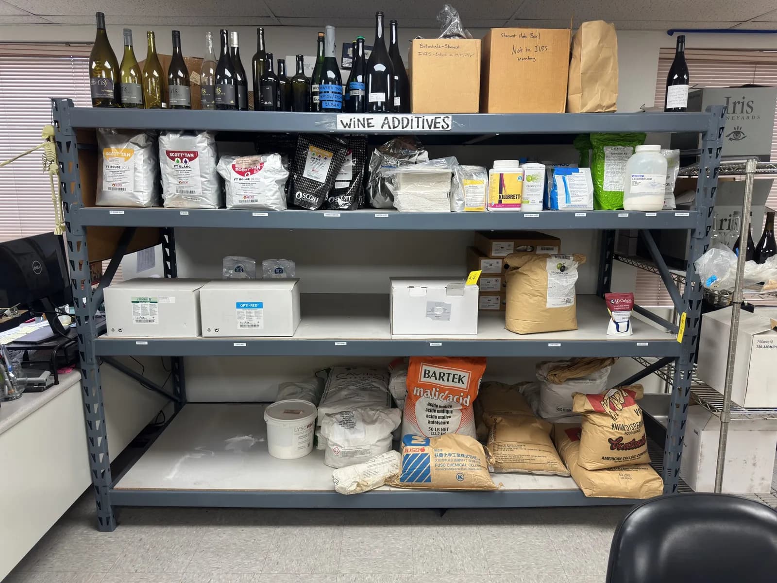 6-storgae-racking-contents-not-included-e52143