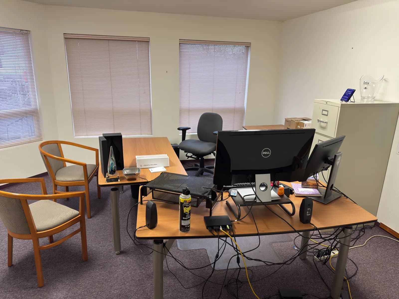 contents-of-office-furniture-only-desks-filing-cabinet-and-chairs-a8311f