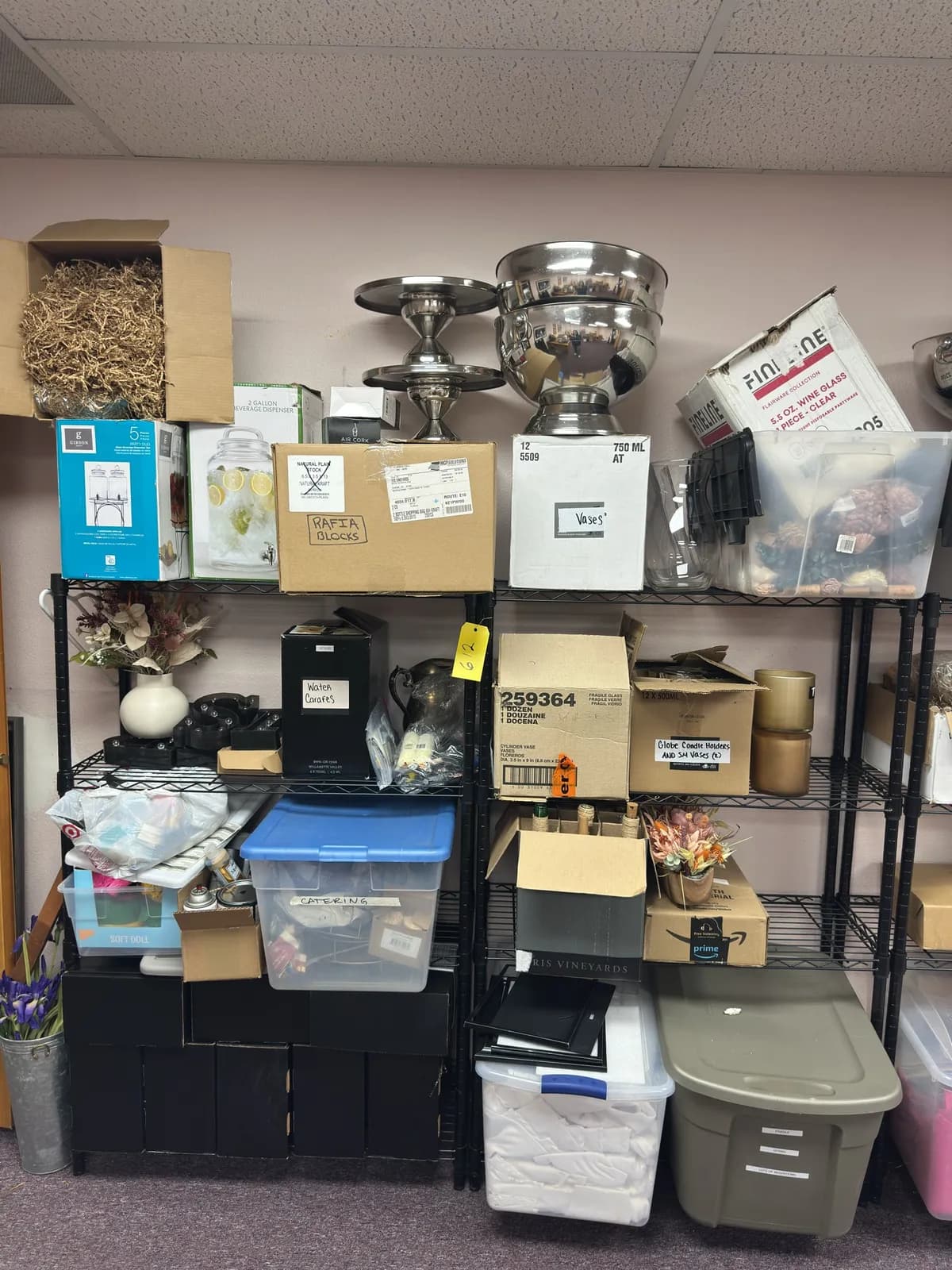 contents-of-2-racks-glass-vases-candle-holders-faux-flowers-and-more-4efea6