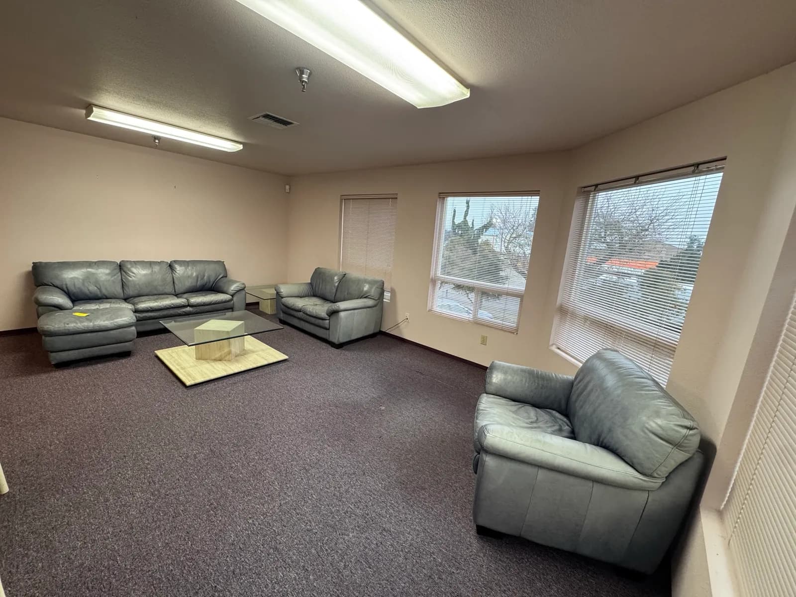 leather-living-room-set-1-couch-1-love-seat-and-1-chair-c8cdc3