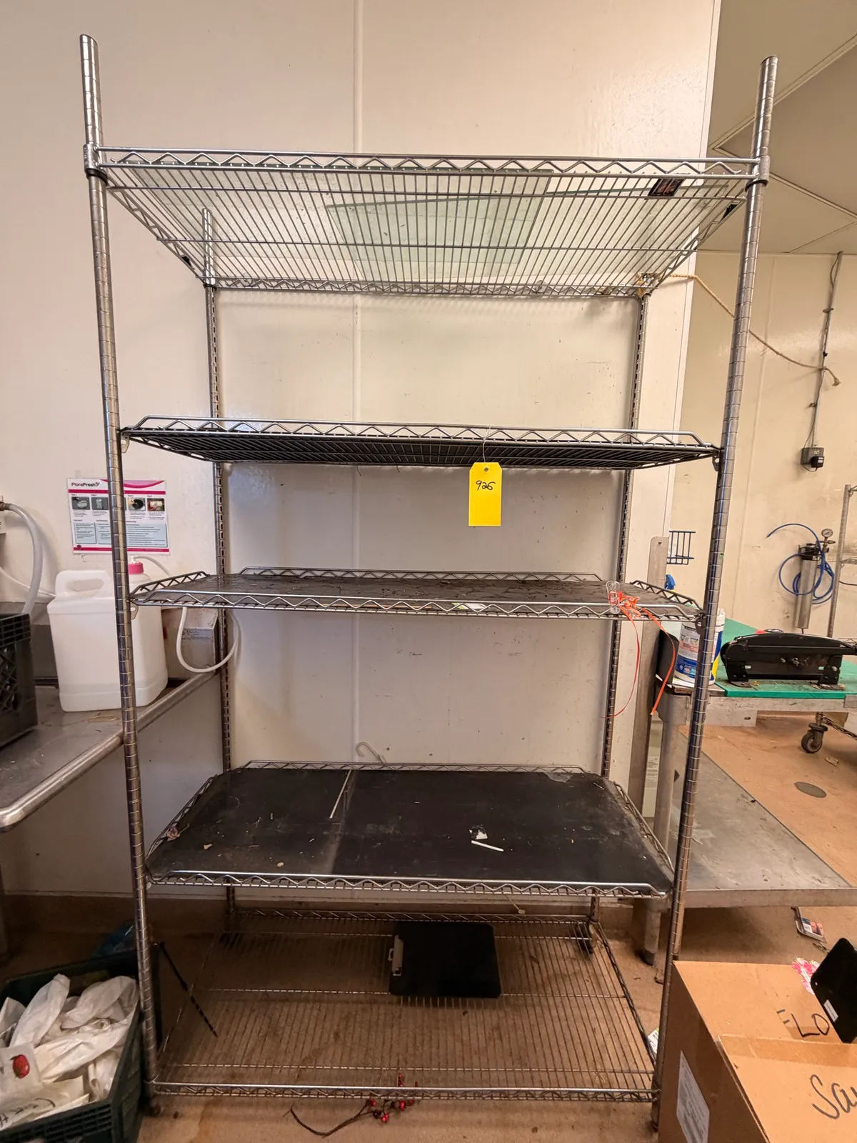 metro-racking-mlpuzy5d