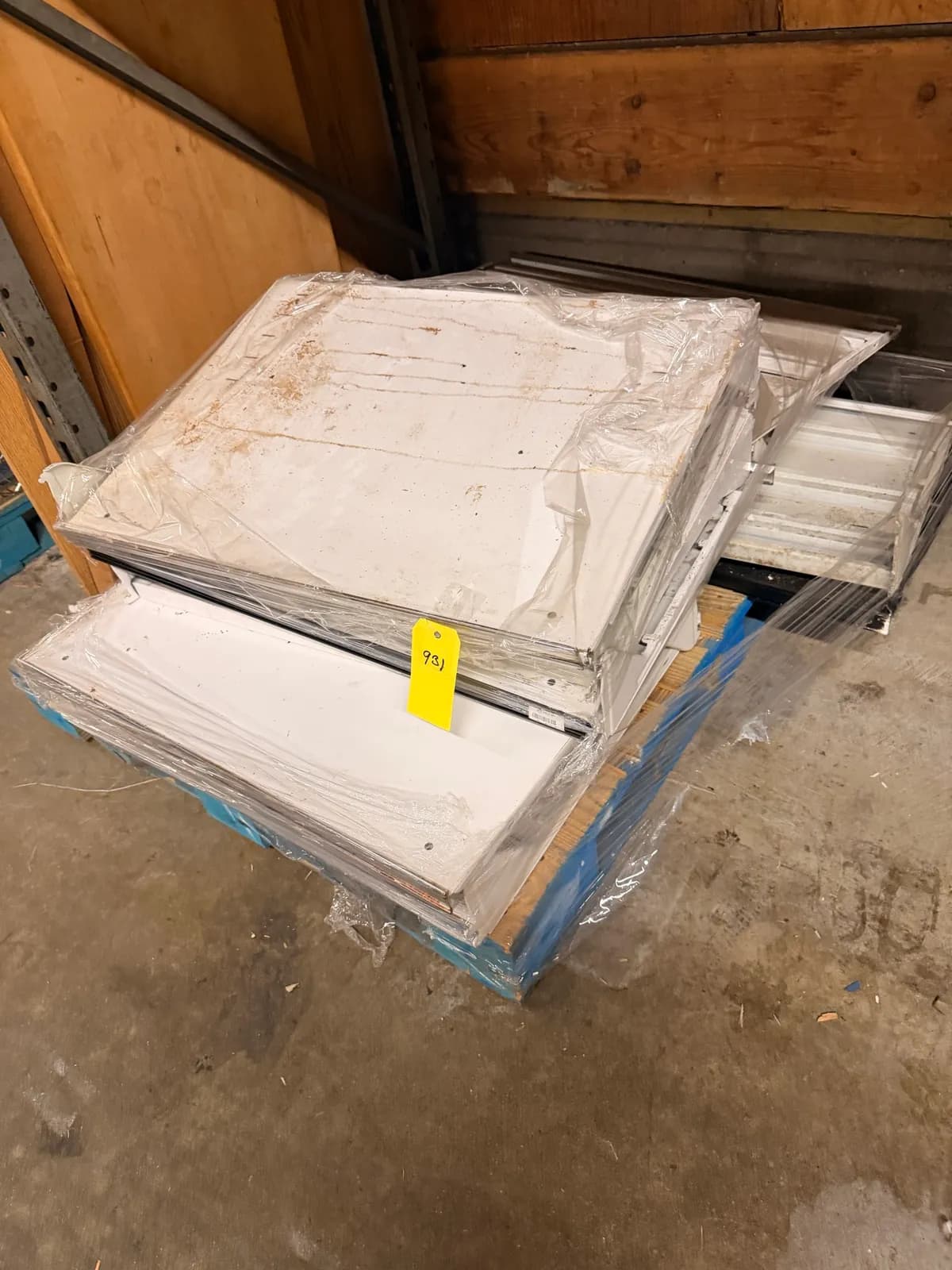 freezer-shelves-bef03b