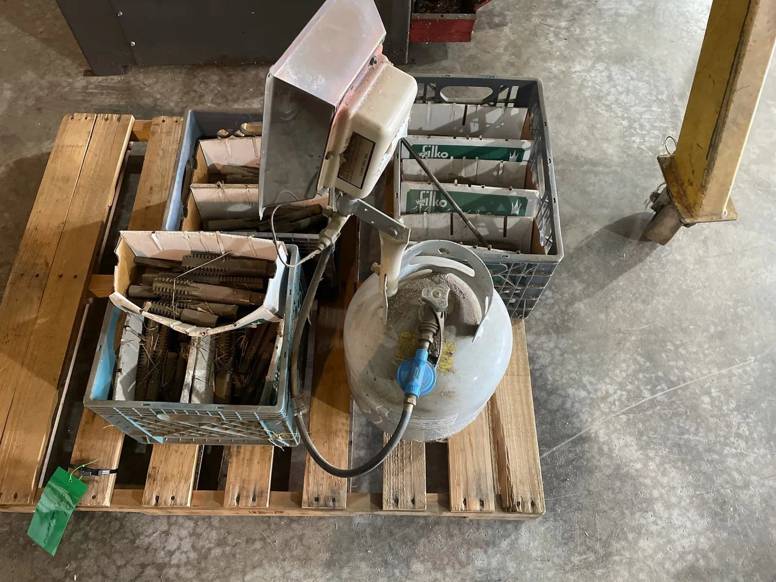 rare-old-machine-tools-and-propane-heater-3ba94d