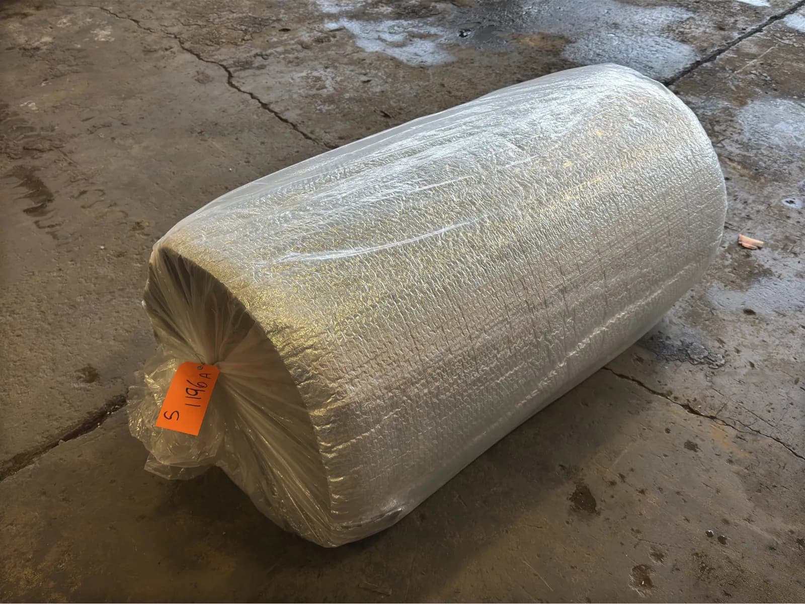 roll-of-bubble-aluminum-foil-reflective-insulation-33x164-unused-mm3vbk7g