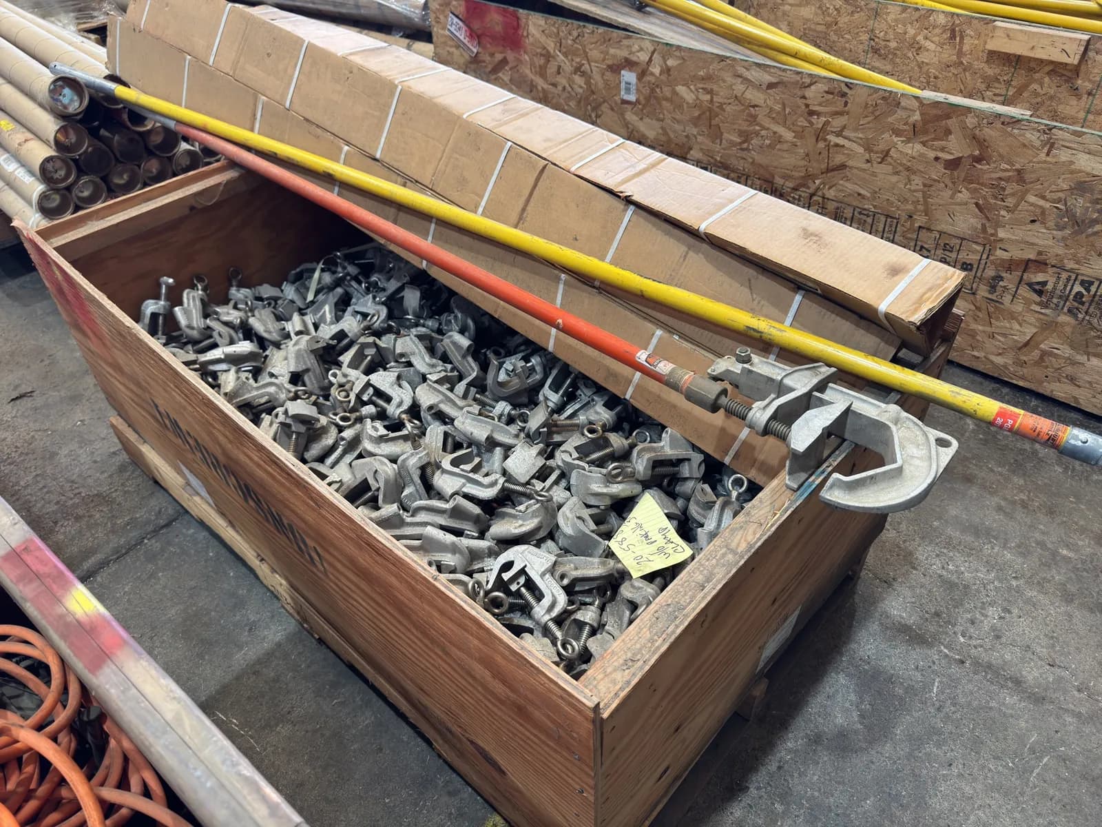 wood-crate-with-salisbury-ground-clamp-hot-sticks-and-more-00f0a9