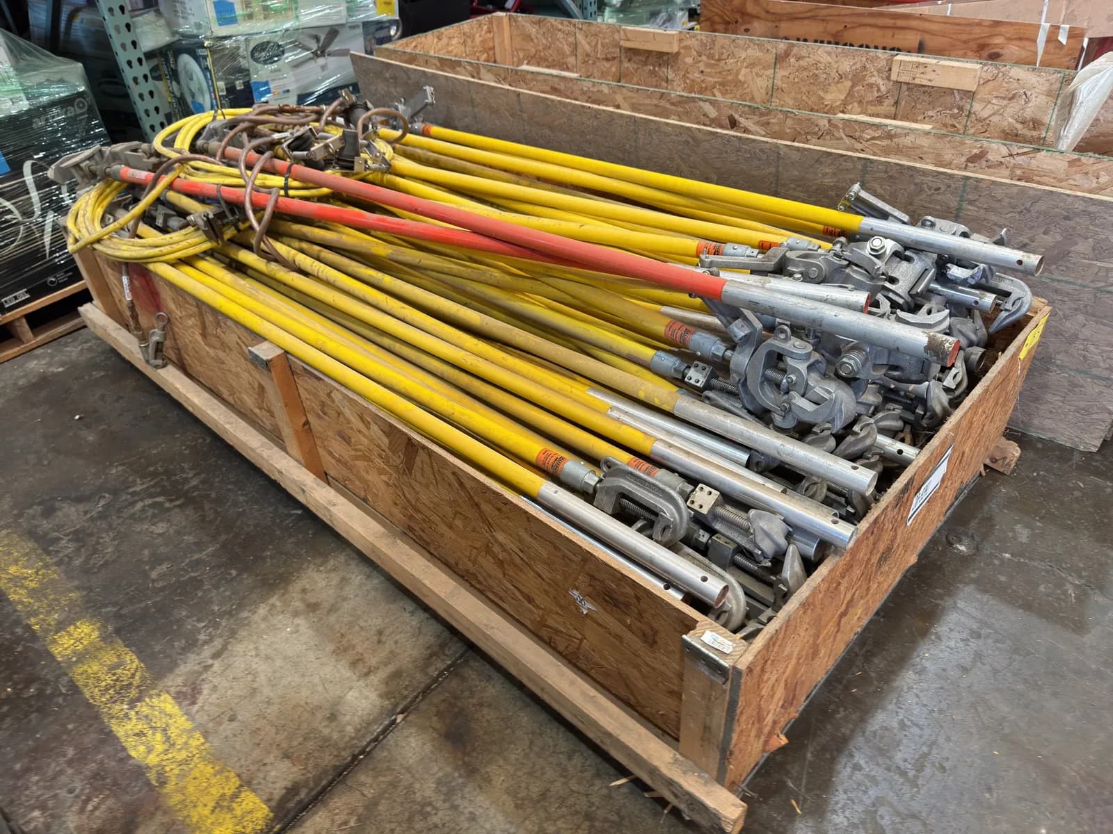 wood-crate-with-salisbury-safety-line-pole-with-ground-clamp-4c41bc