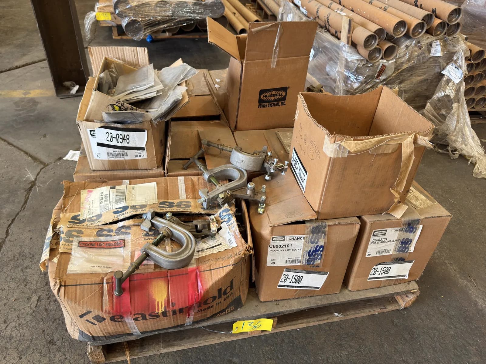 contents-of-pallet-hubbell-chance-ground-clamp-socket-and-more-c5caf3