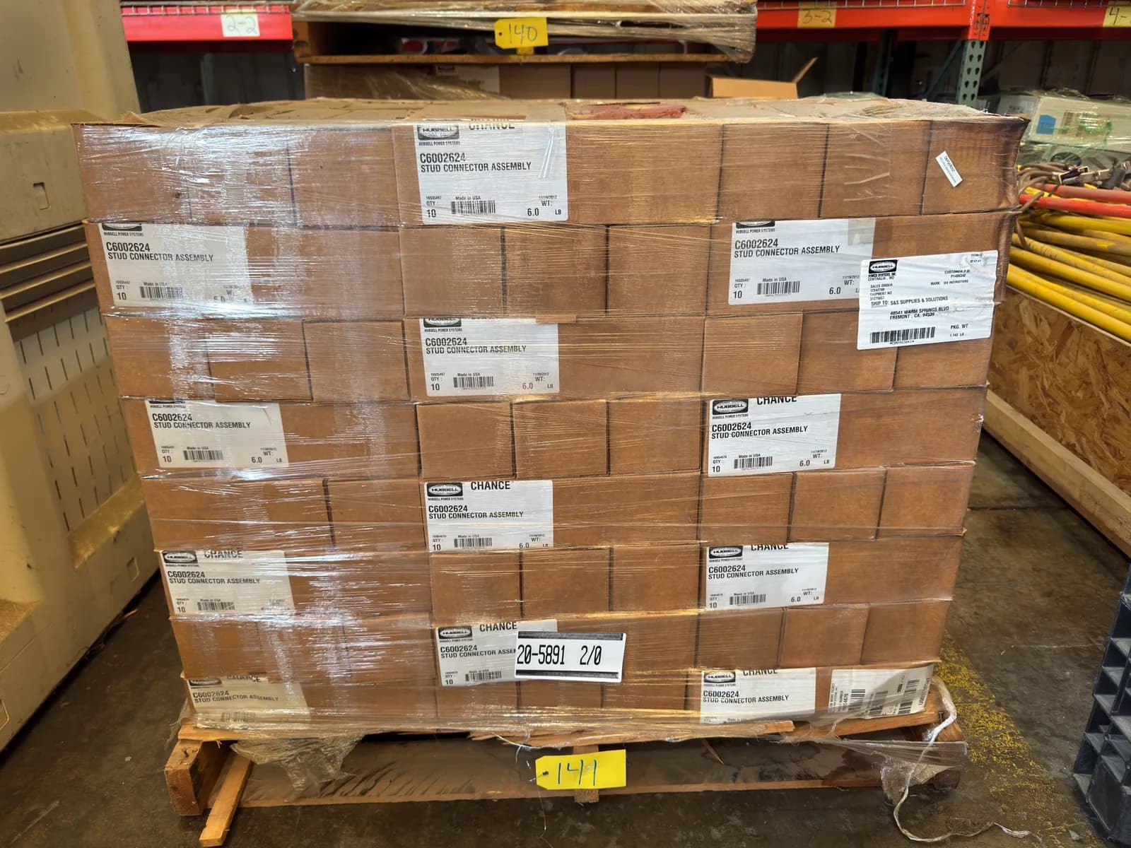 contents-of-pallet-hubbell-chance-stud-connector-assembly-31bb84