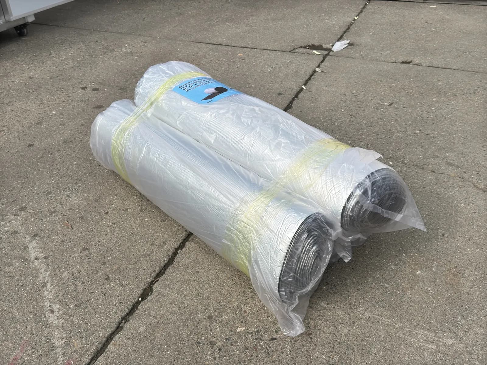 quantity-of-3-rolls-of-33x33-roof-thermal-insulation-unused-mm2tmnzx