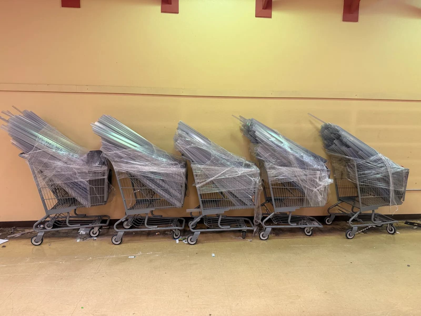 metro-price-tag-channels-approx-800-units-d4f18b