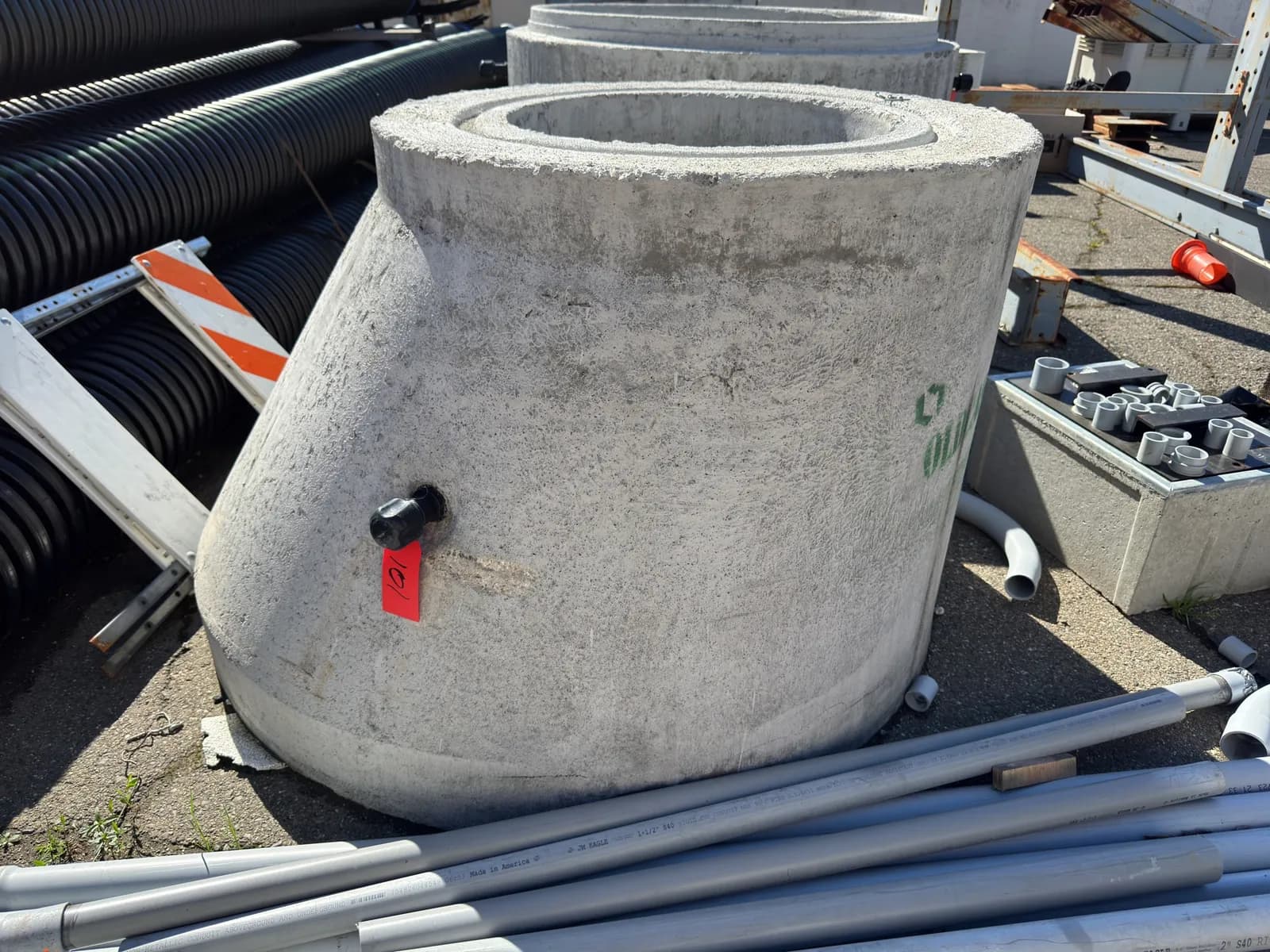 2-wide-concrete-di-with-manhole-e70a90