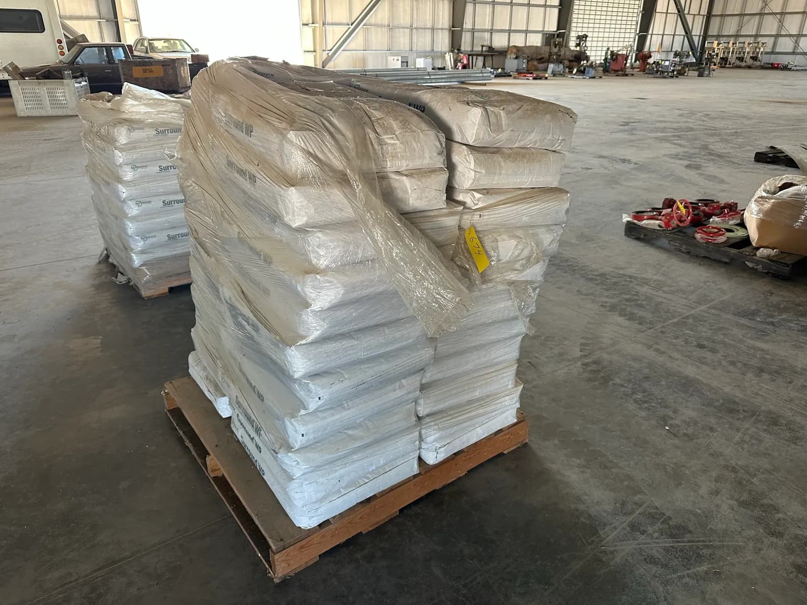 pallet-of-surround-wp-crop-protectant-mmz3z95u