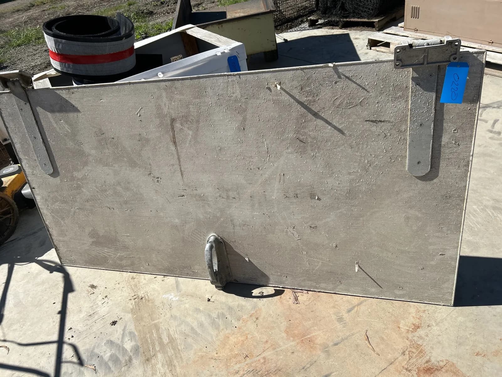 freezer-door-mndhjd39