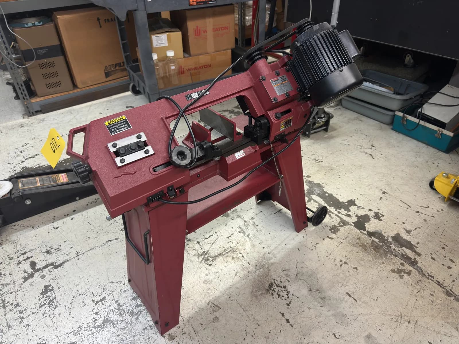 central-machinery-horizontal-vertical-metal-cutting-bandsaw-35145d
