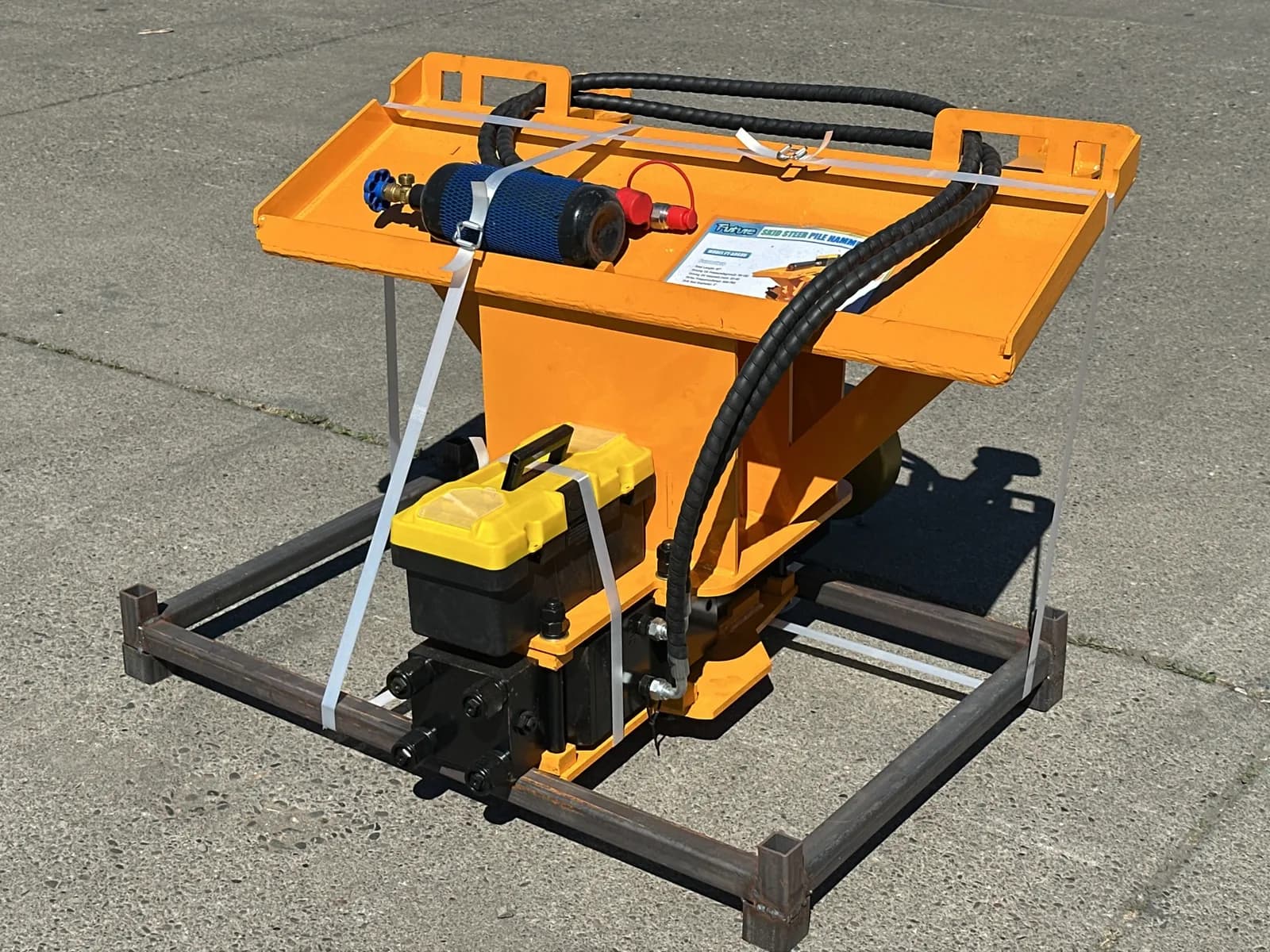 2026-future-ad680-skid-steer-pile-hammer-unused-mn9bwmnl