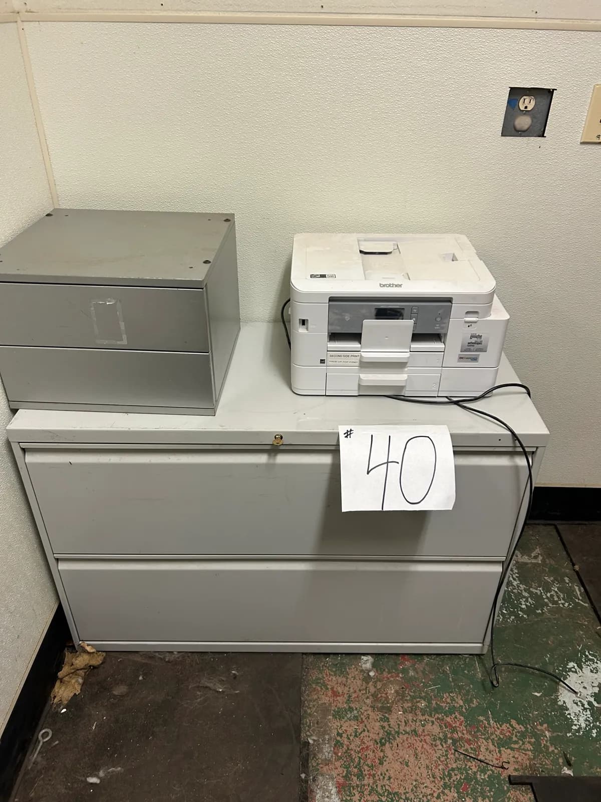 filing-cabinet-and-printers-mnjijrm3