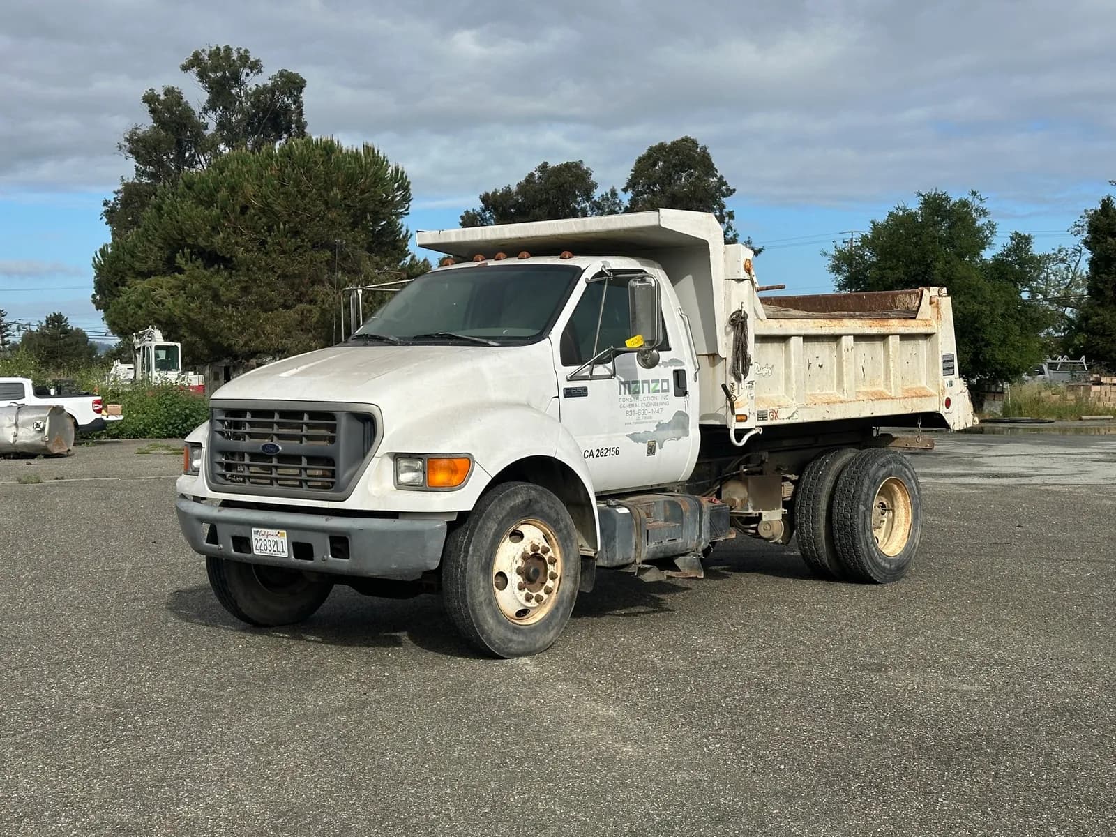 2003-ford-f-650-xl-super-duty-dump-truck-mnowg57a