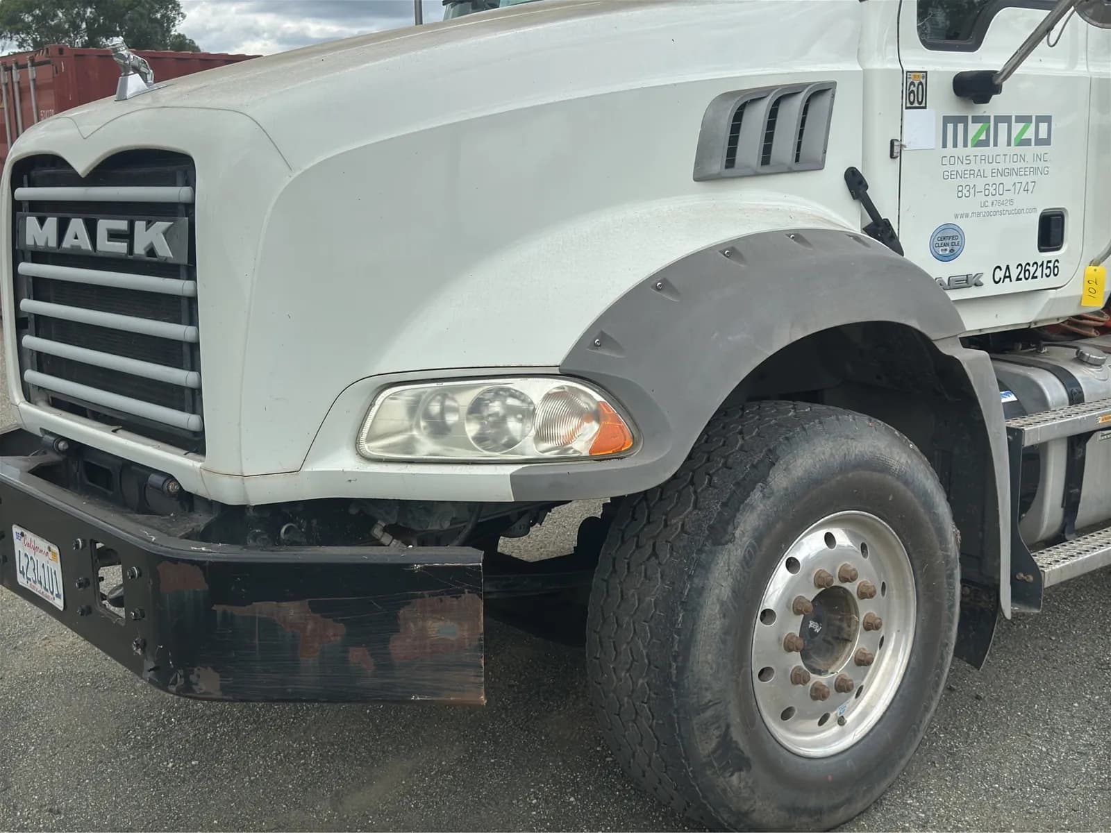 2015-mack-gu813-14-dump-truck-mnown769