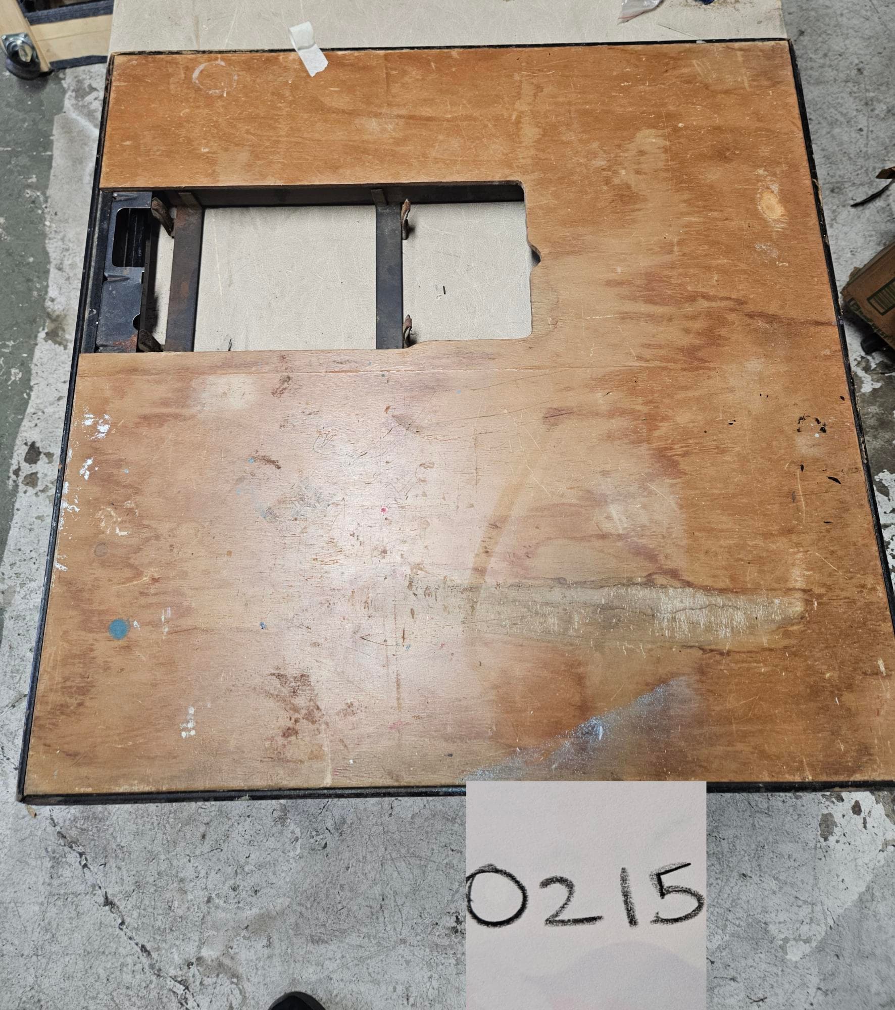 folding-sewing-machine-table-268b02