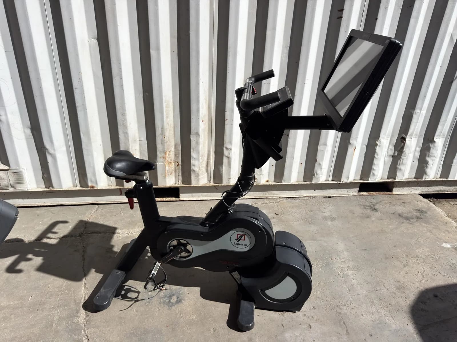 expresso-fitness-exercise-bike-cbf8f9