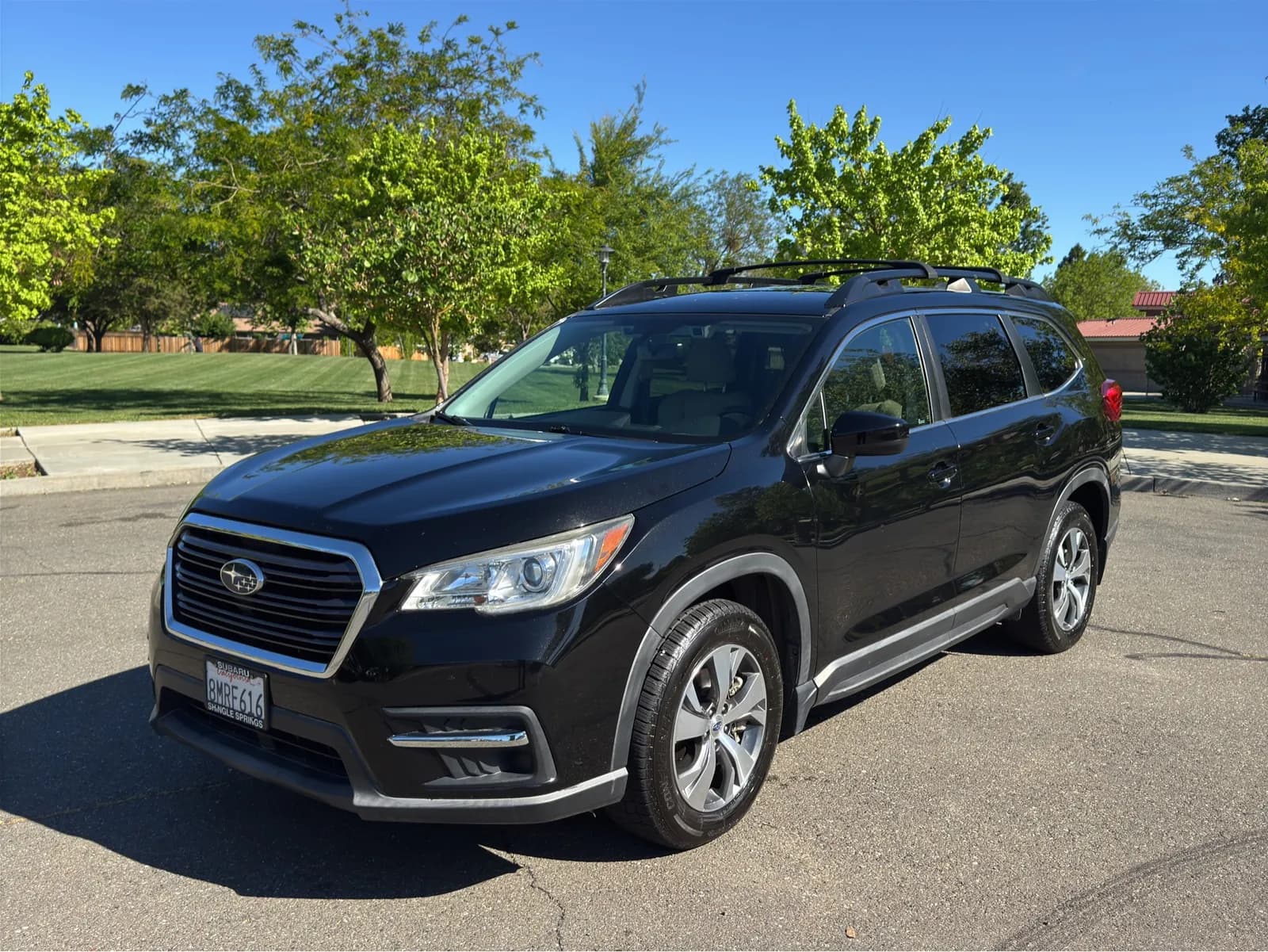 2019-subaru-ascent-suv-3f1bb8