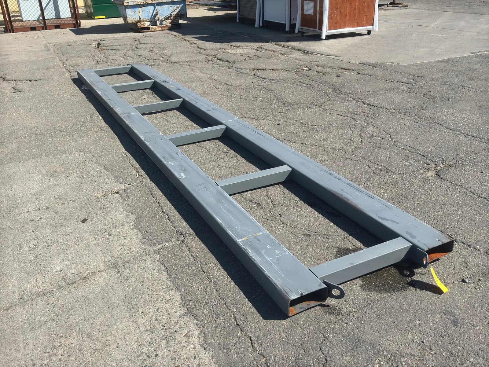 19x3-heavy-duty-metal-pallet-mnqyue1e