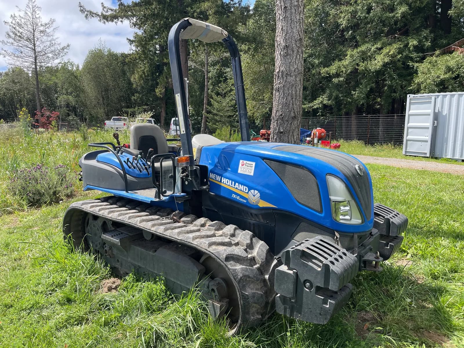 new-holland-tk4100m-crawler-tractor-mntecsea
