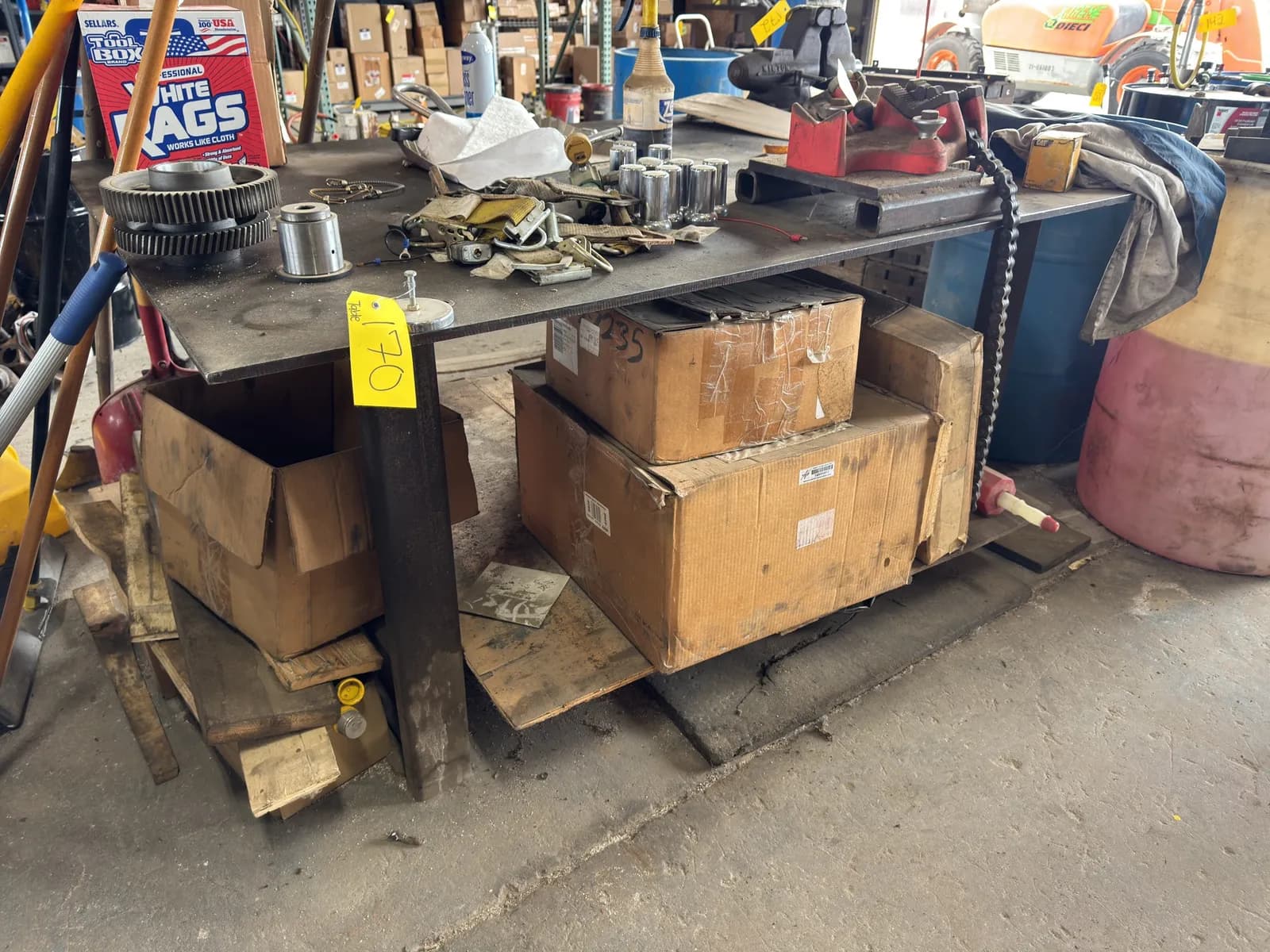 heavy-duty-steel-table-contents-not-included-mo94k1b9