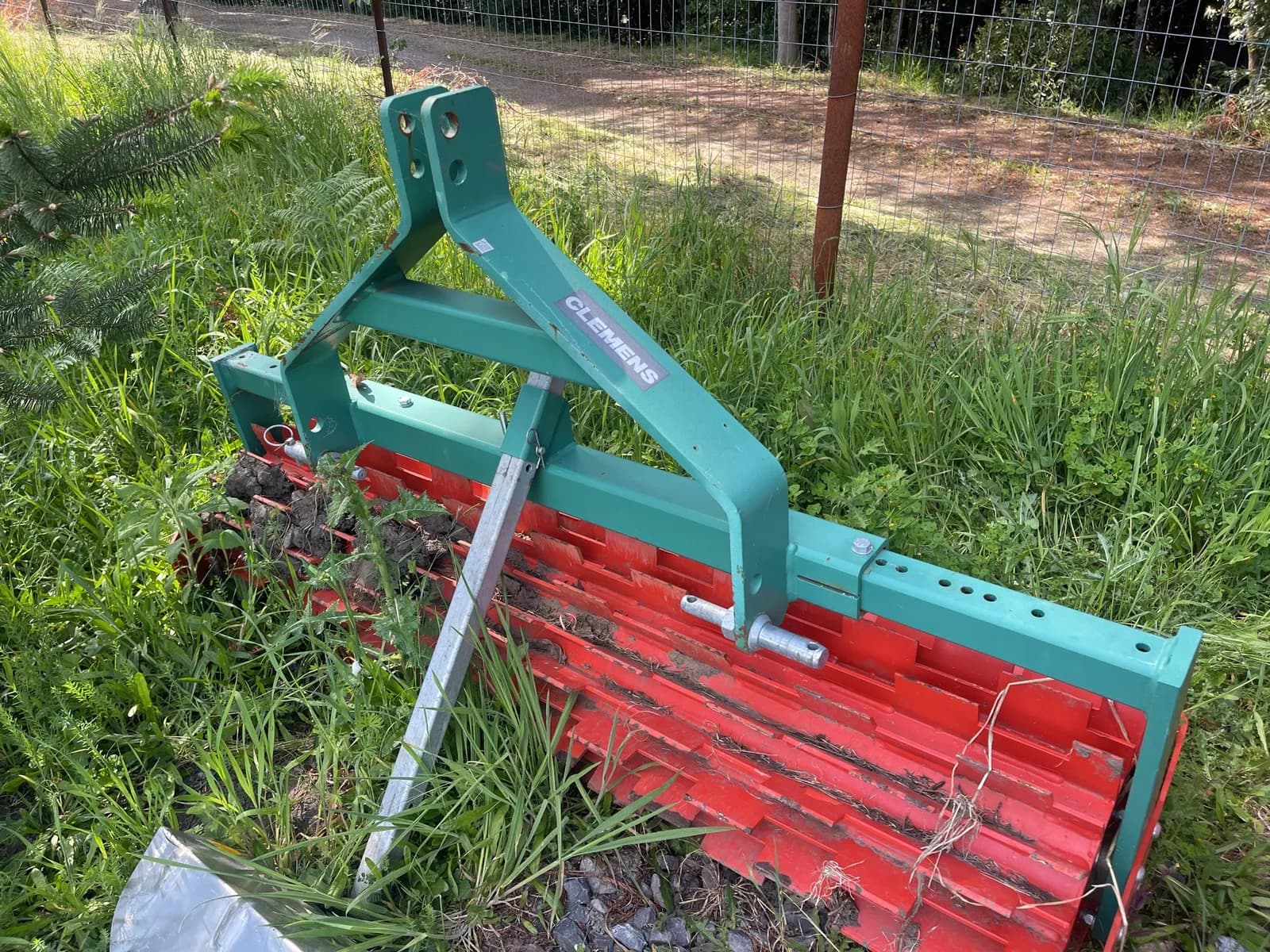 clemens-eco-roll-1600-bio-mulch-roller-4b54c5