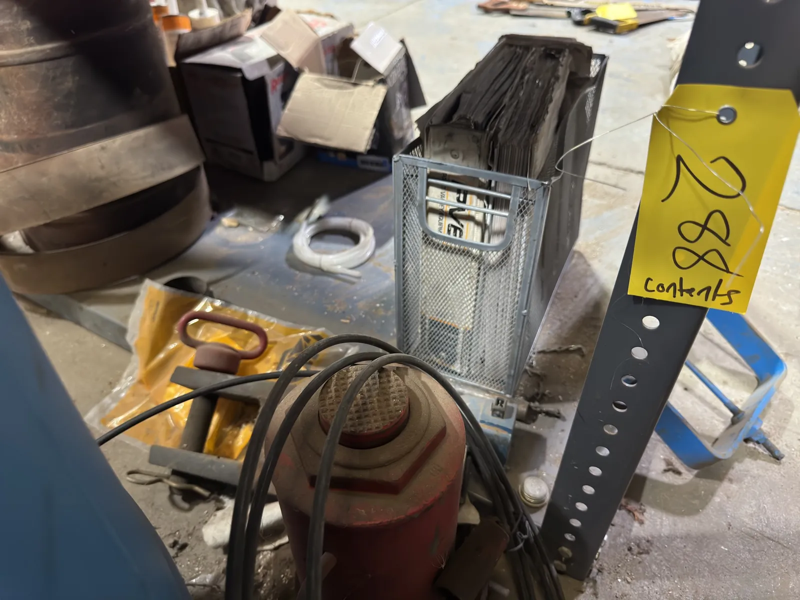 contents-of-shelf-automotive-chemicals-tools-and-more-452eff