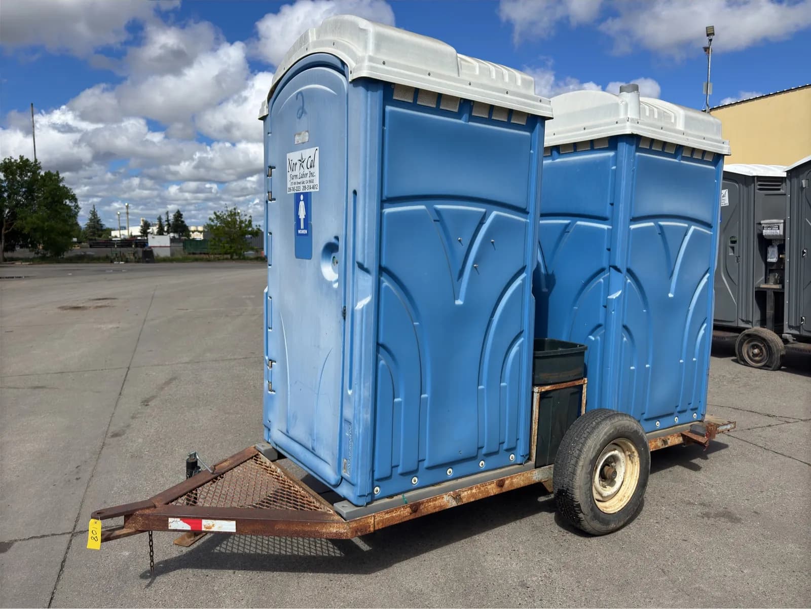10-dual-port-a-potty-trailer-108-1776103268722-mnxi110z
