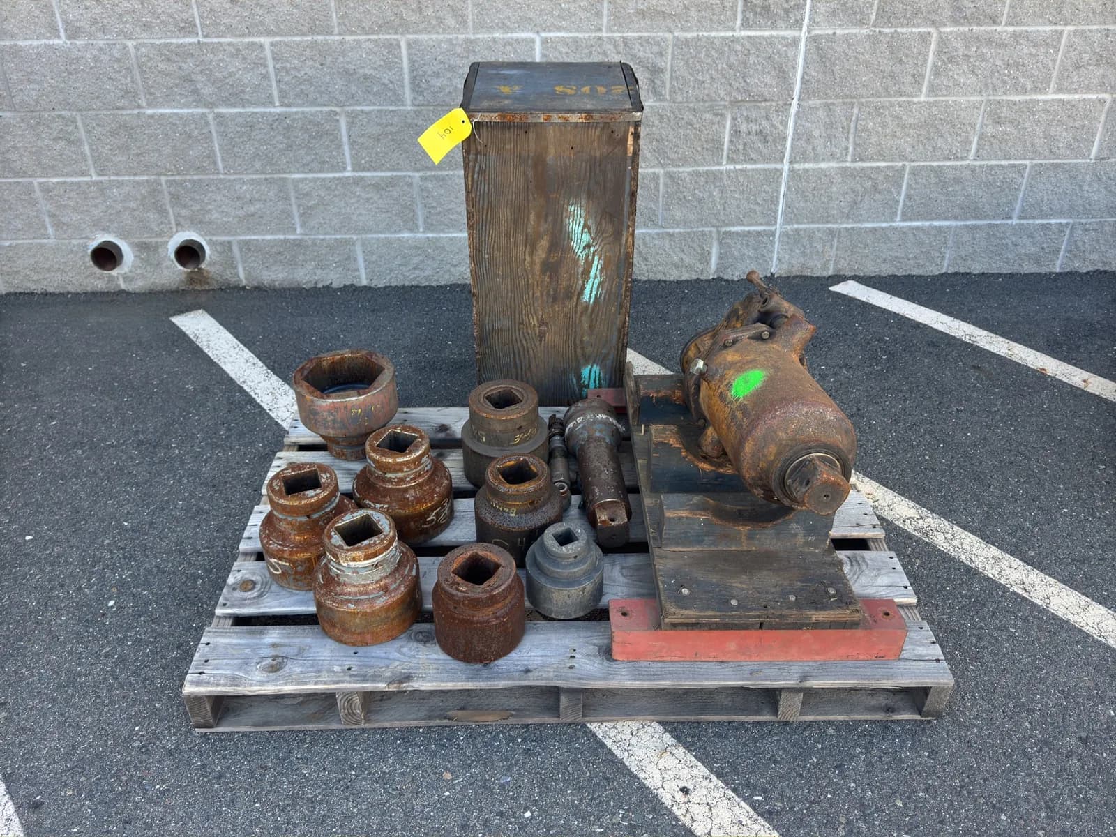 ingersoll-rand-industrial-impact-wrench-and-tooling-f50fba