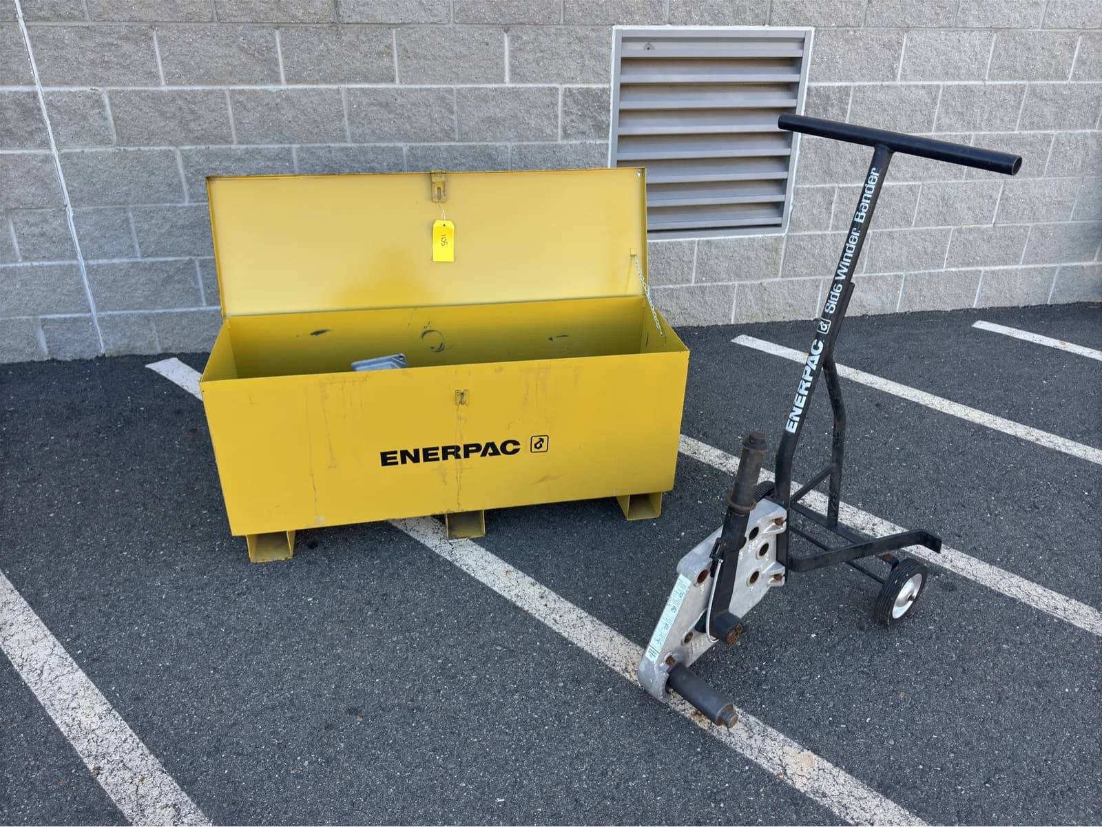 enerpac-side-winder-bender-with-job-box-and-tooling-9b8bbf