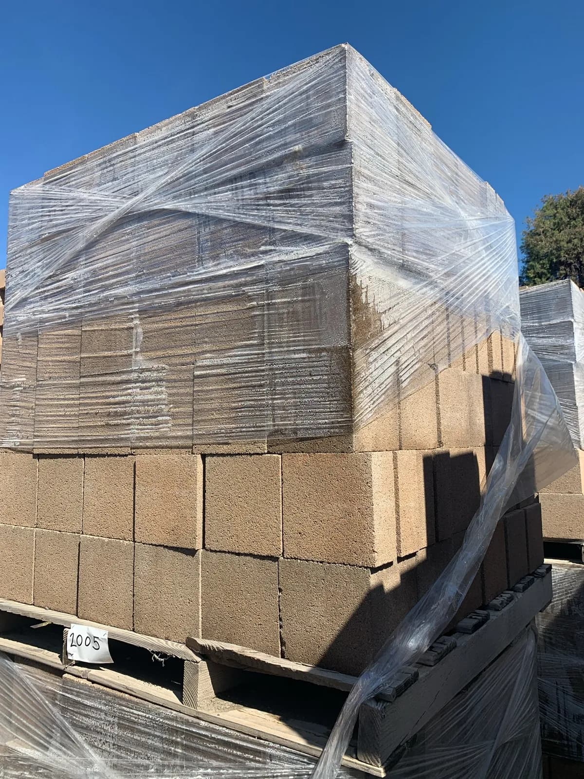 2-pallets-of-8x8x8-open-end-half-tan-aad41d